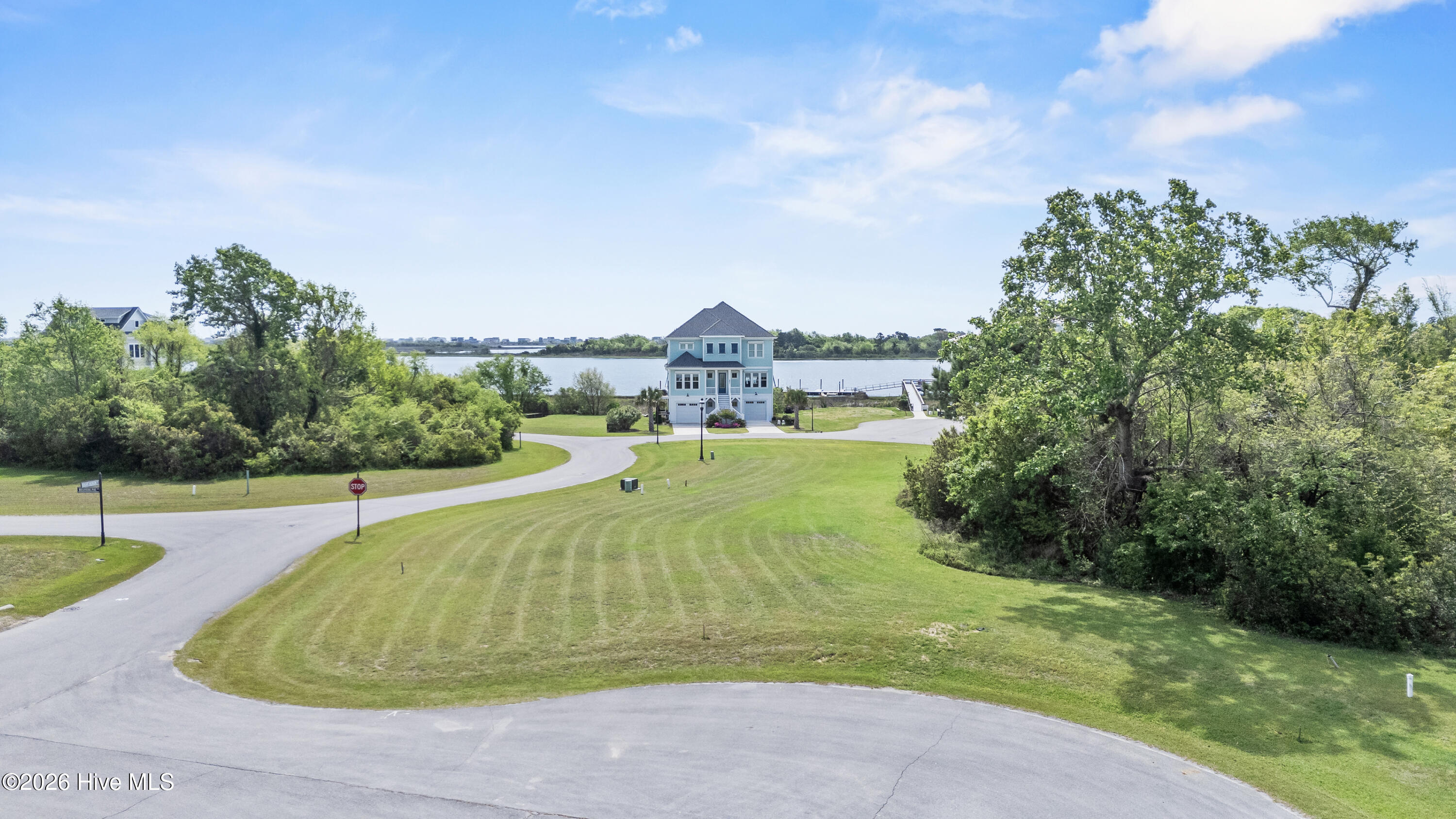 201 Seagrass Court