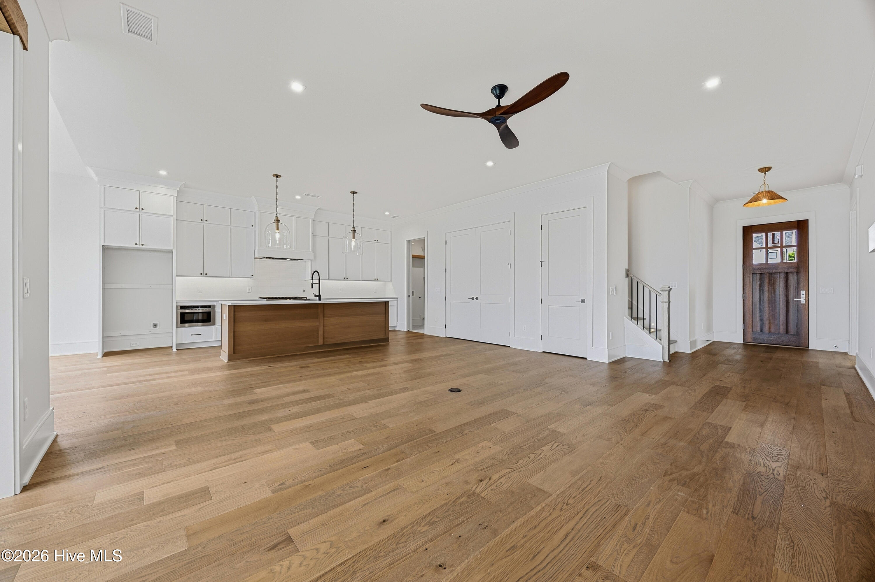633 Waterstone Drive