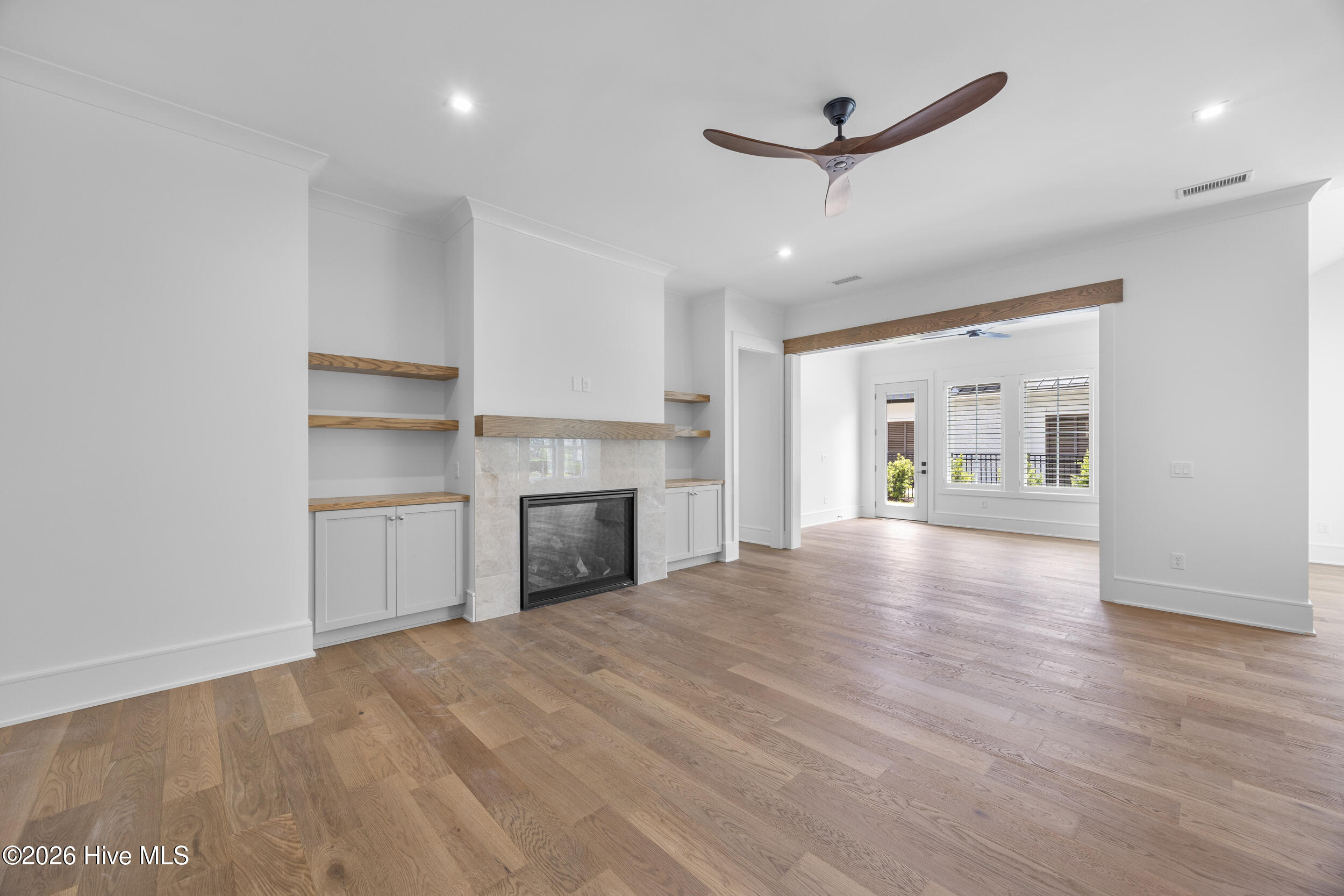 1552 Riverview Terrace