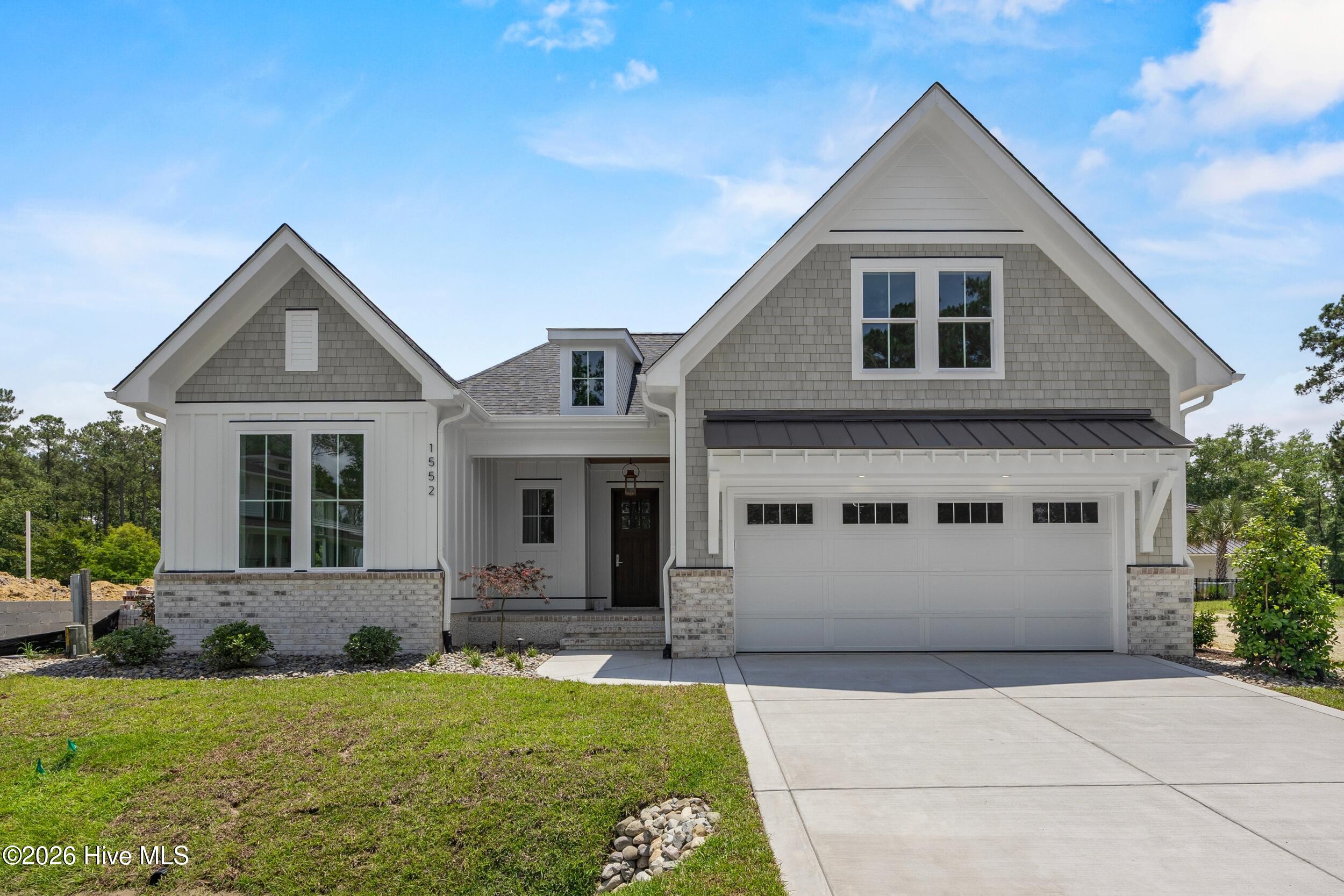 1552 Riverview Terrace