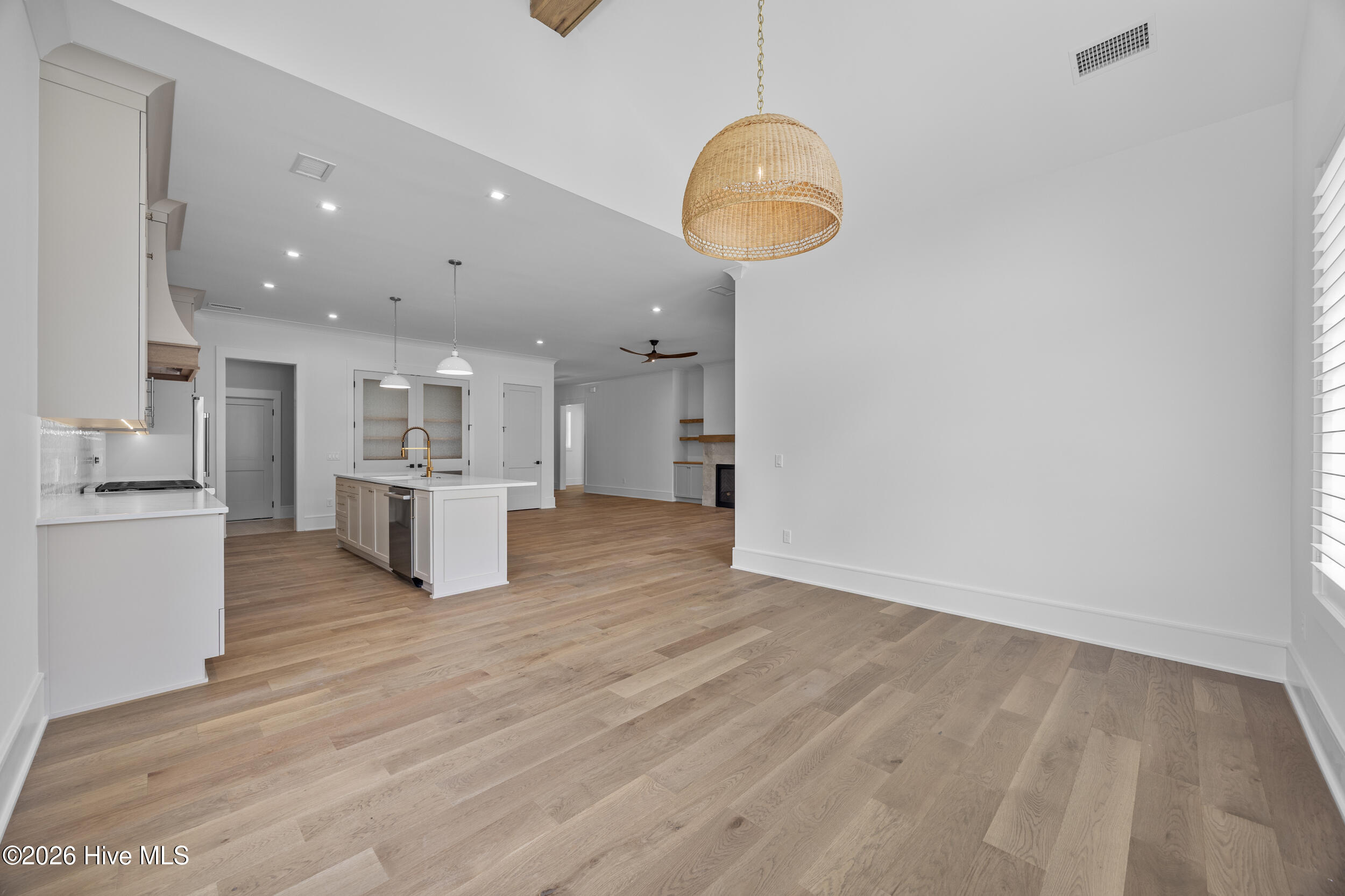 1552 Riverview Terrace