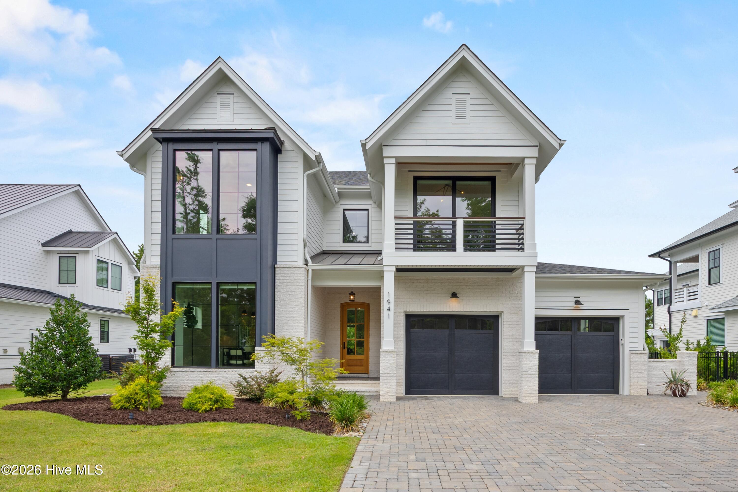1941 Loblolly Landing Lane