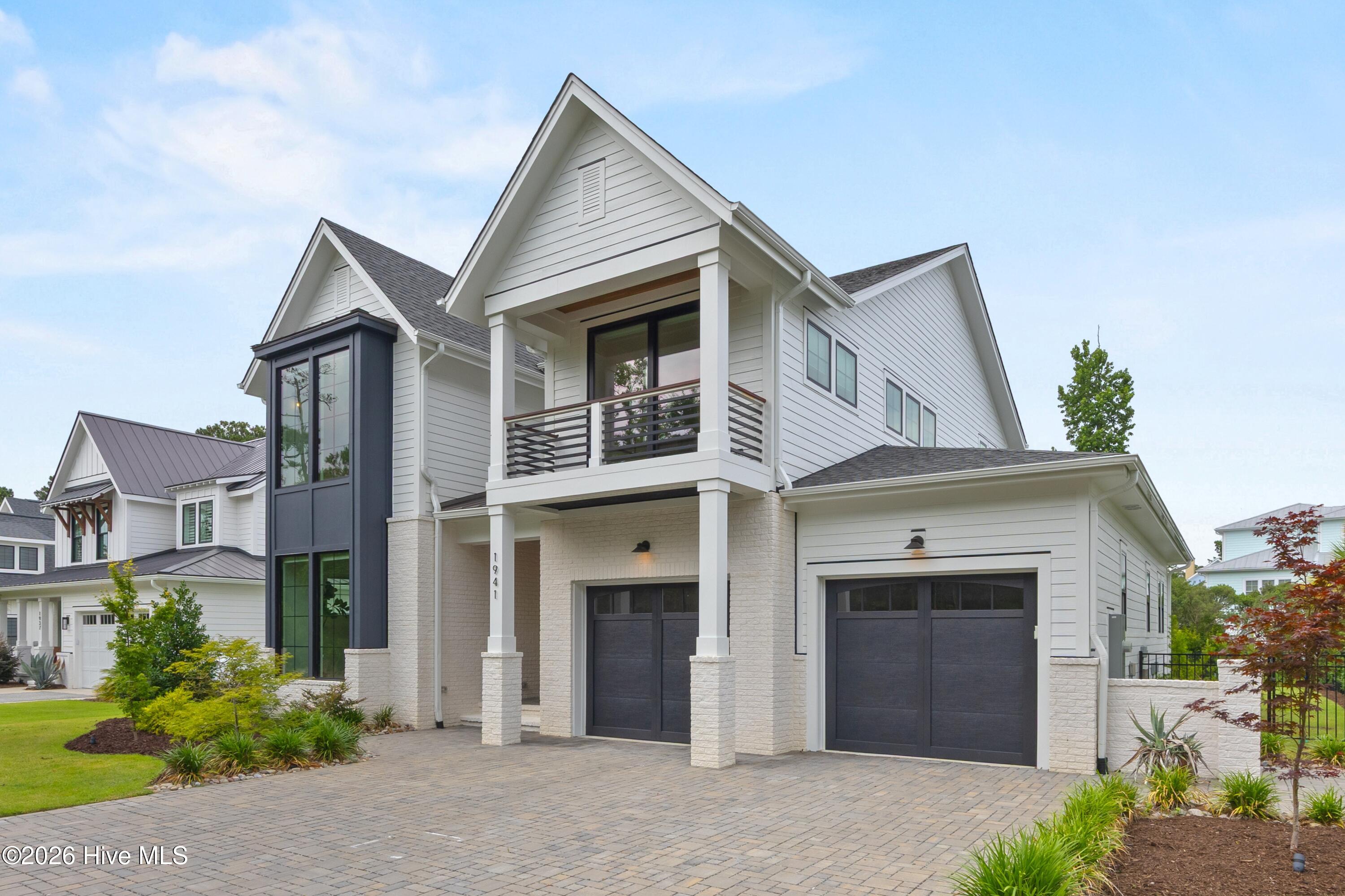 1941 Loblolly Landing Lane