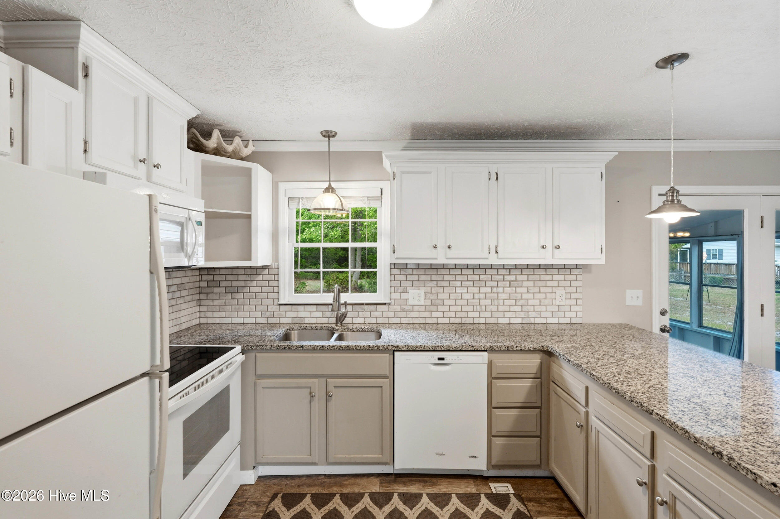 879 Bricklanding Road SW