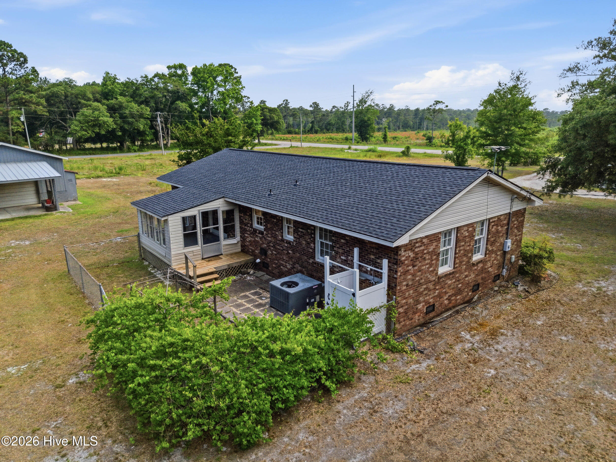 879 Bricklanding Road SW