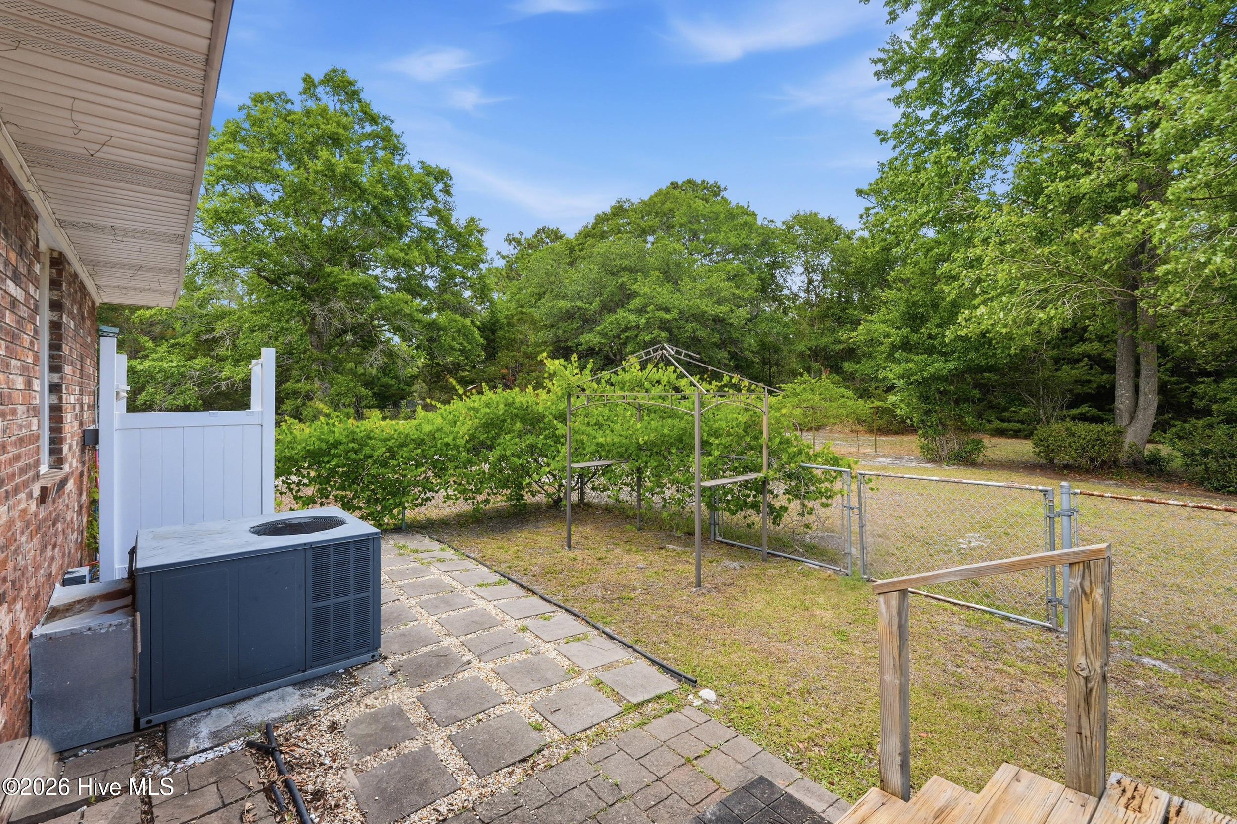 879 Bricklanding Road SW