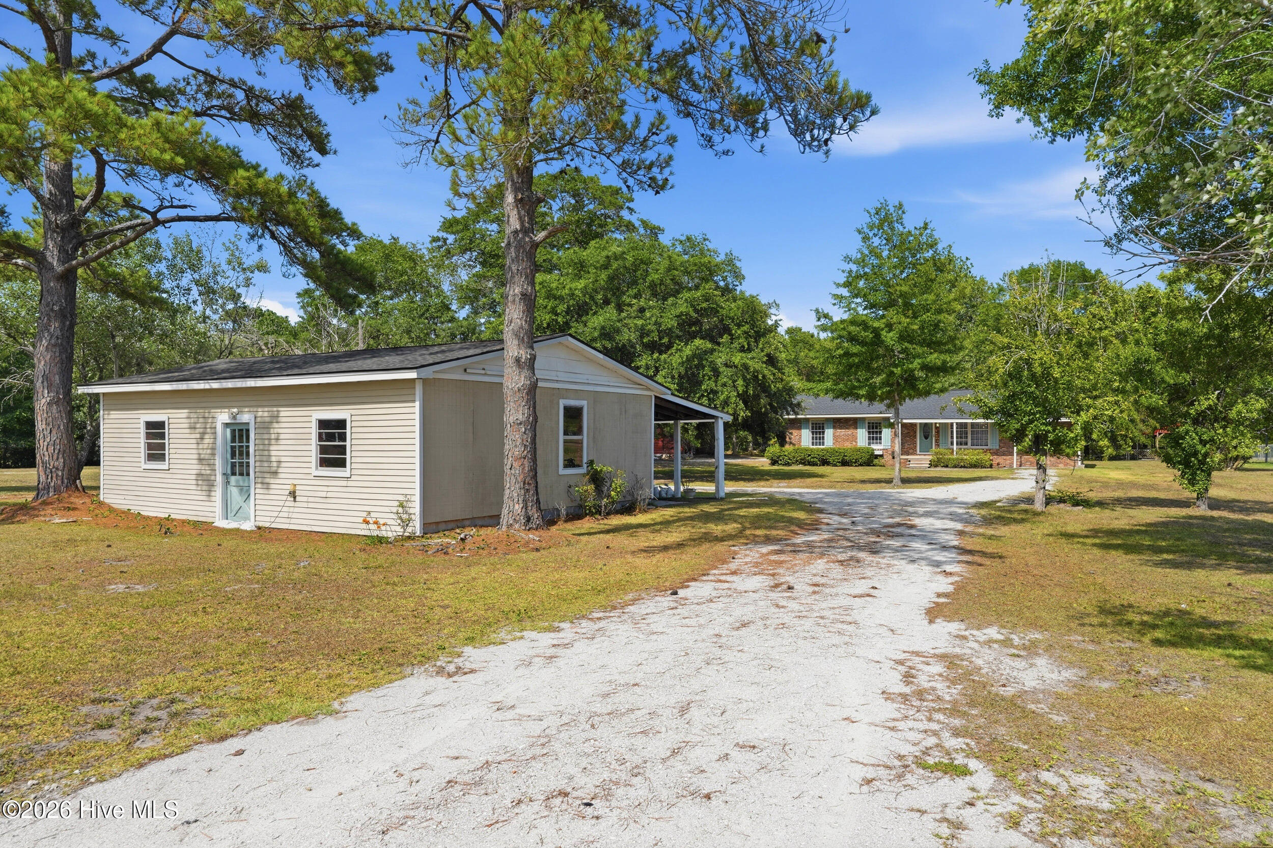 879 Bricklanding Road SW