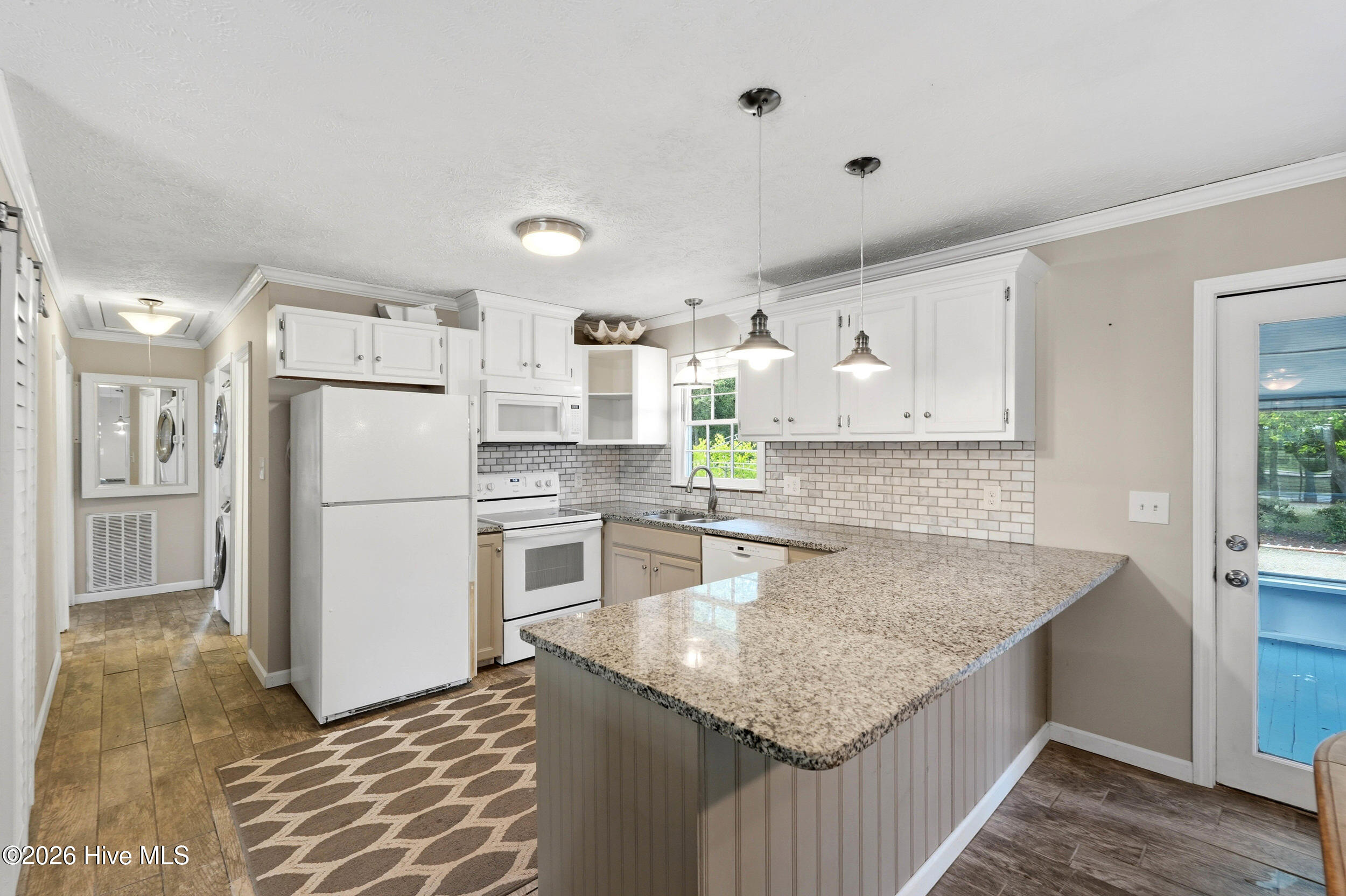 879 Bricklanding Road SW