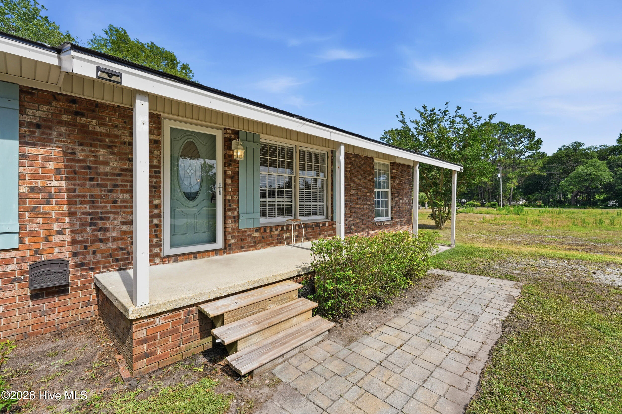 879 Bricklanding Road SW