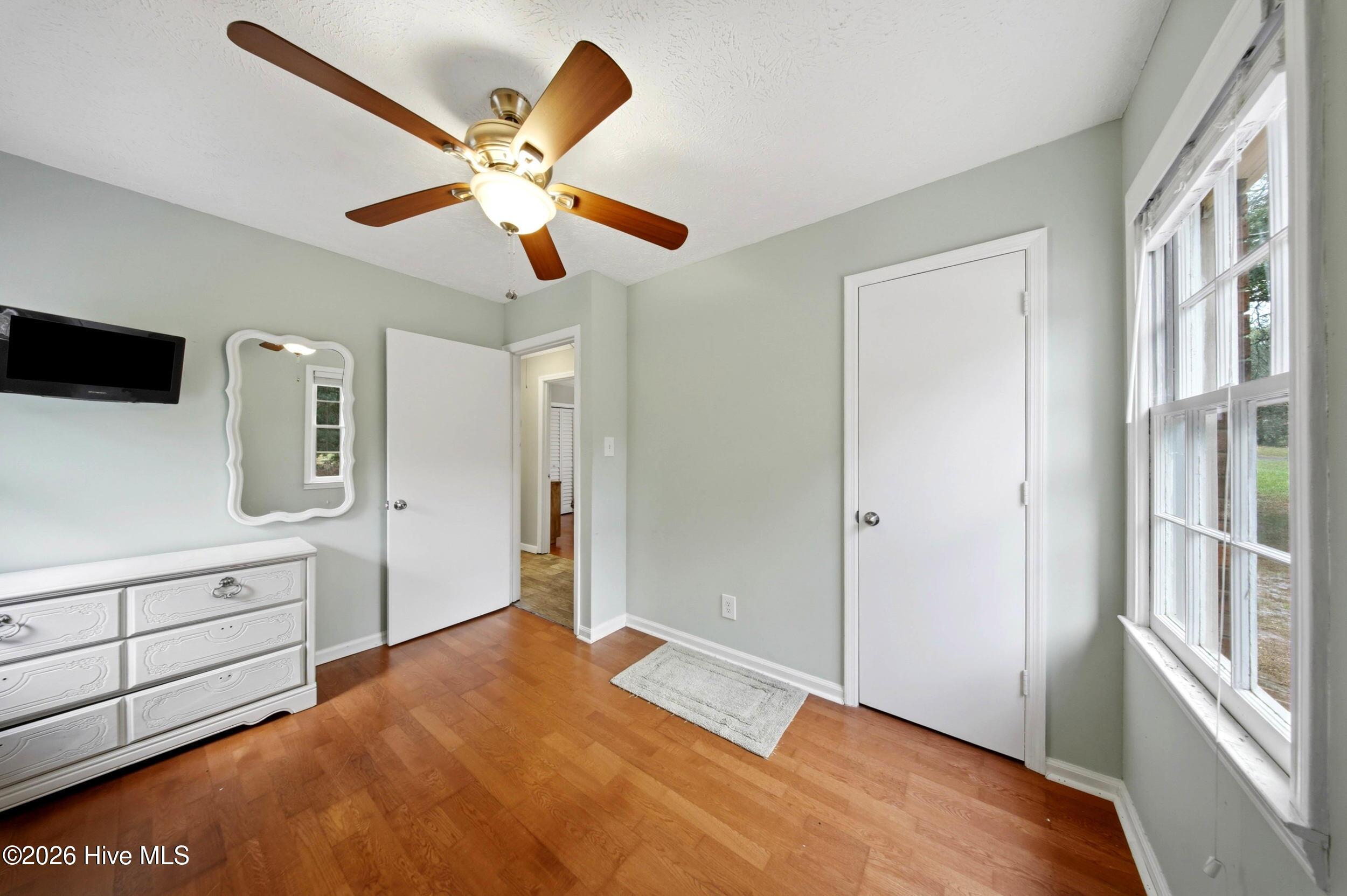 879 Bricklanding Road SW