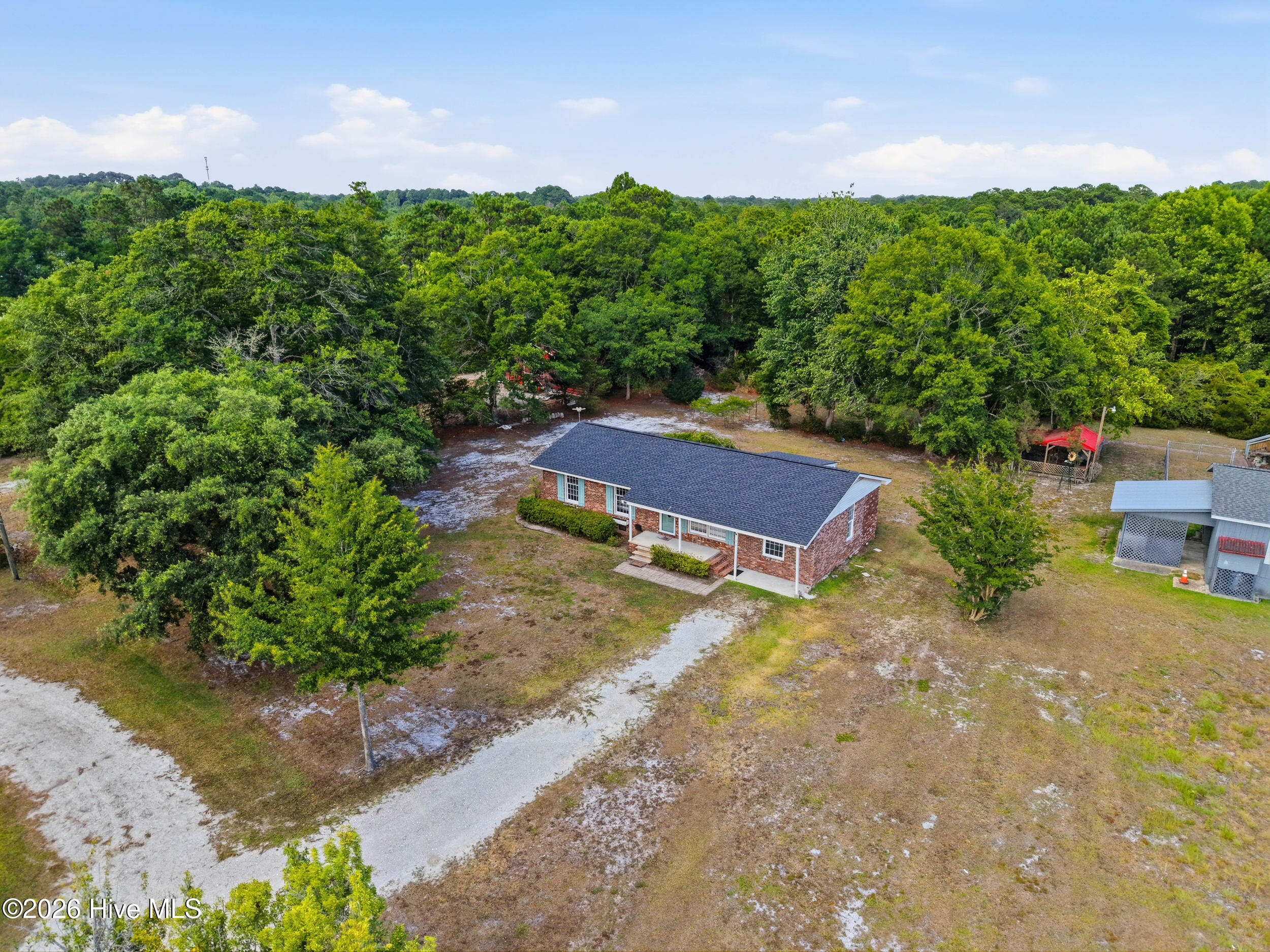 879 Bricklanding Road SW