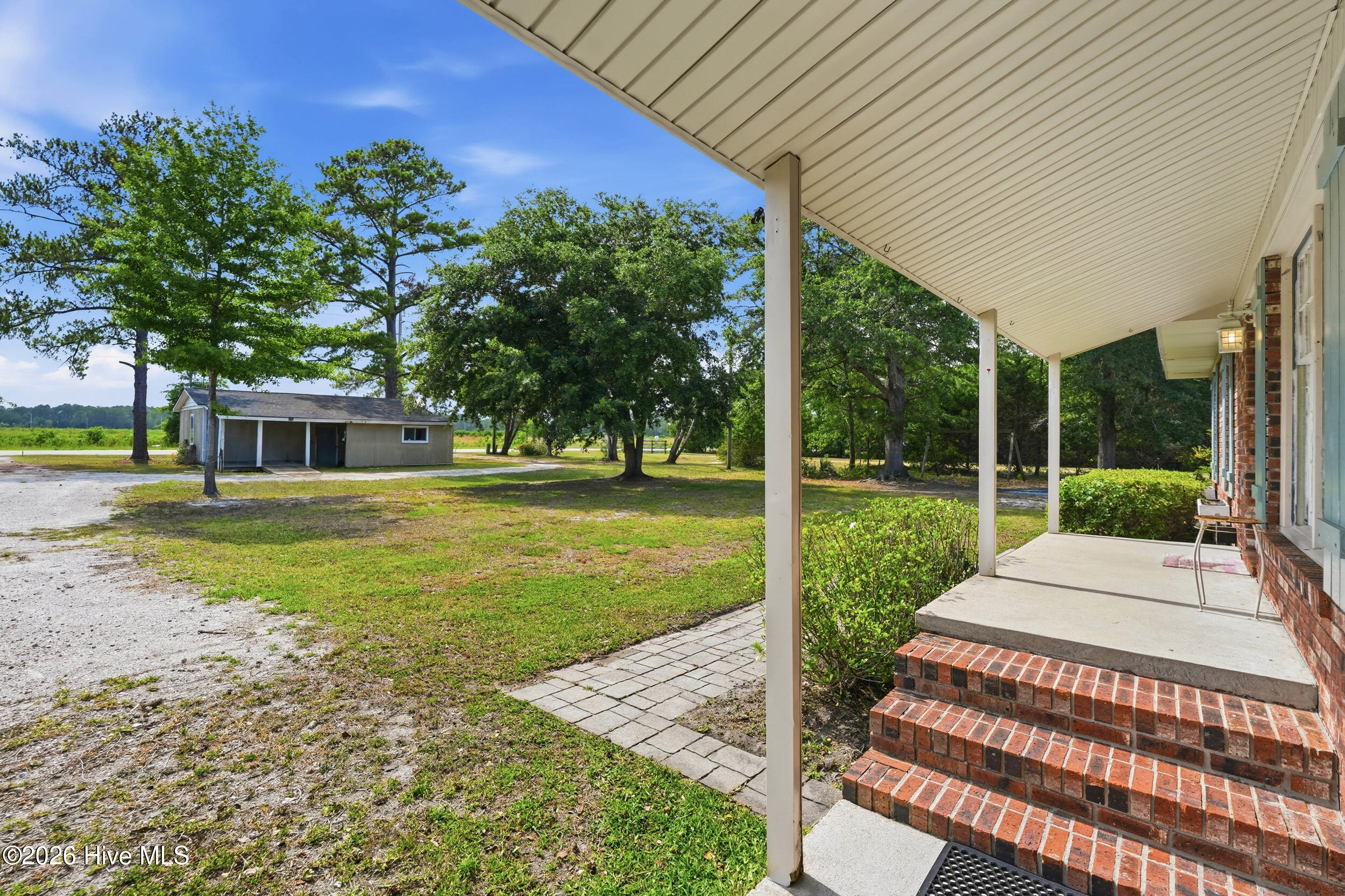879 Bricklanding Road SW