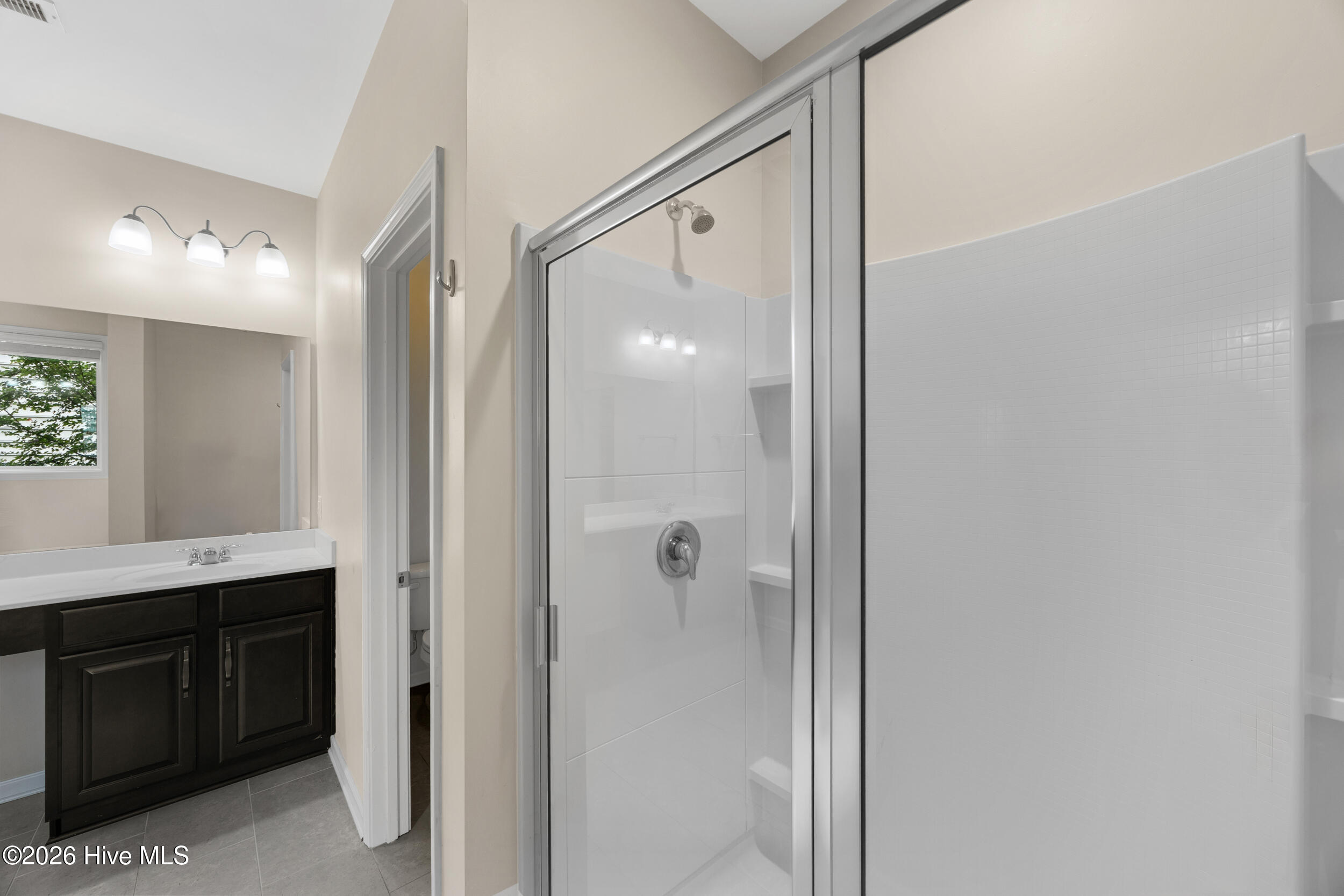 507 Steele Loop