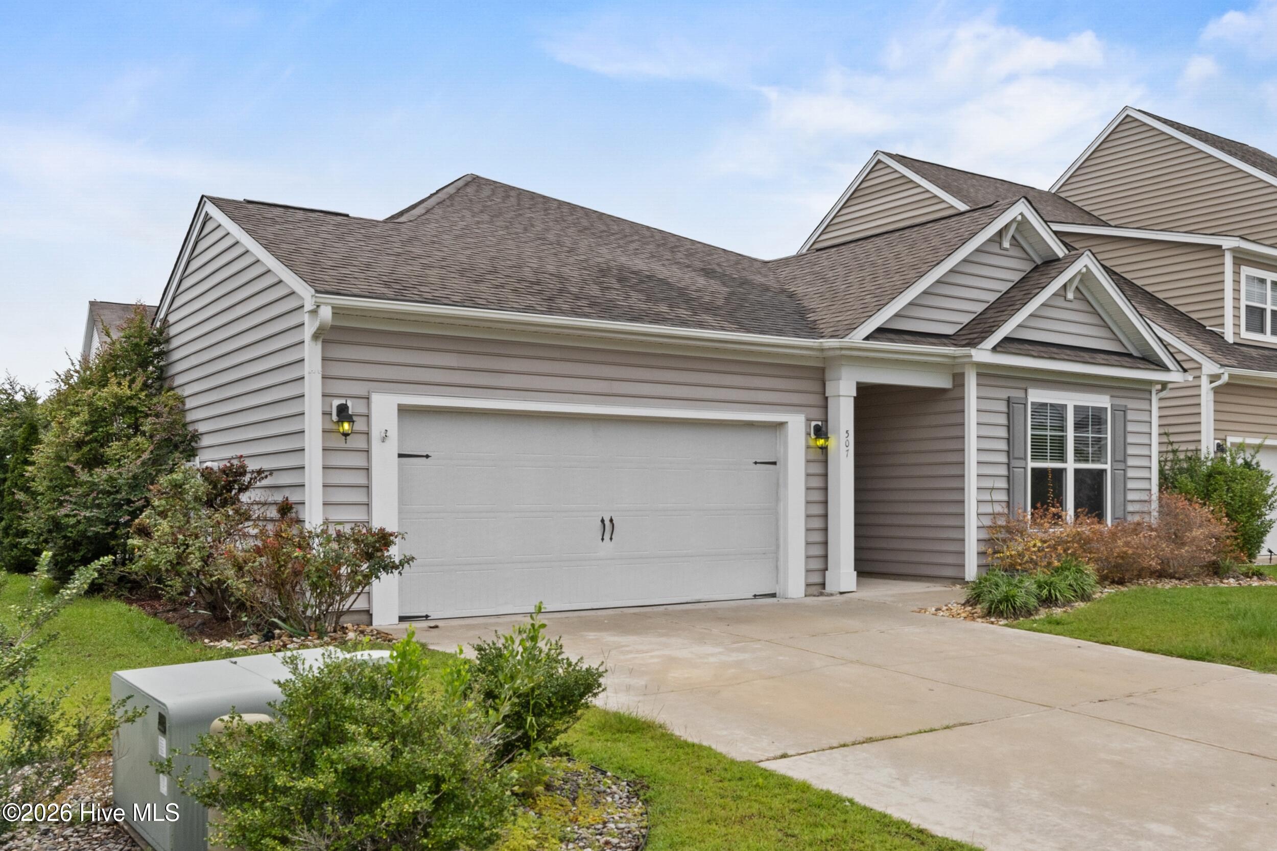 507 Steele Loop