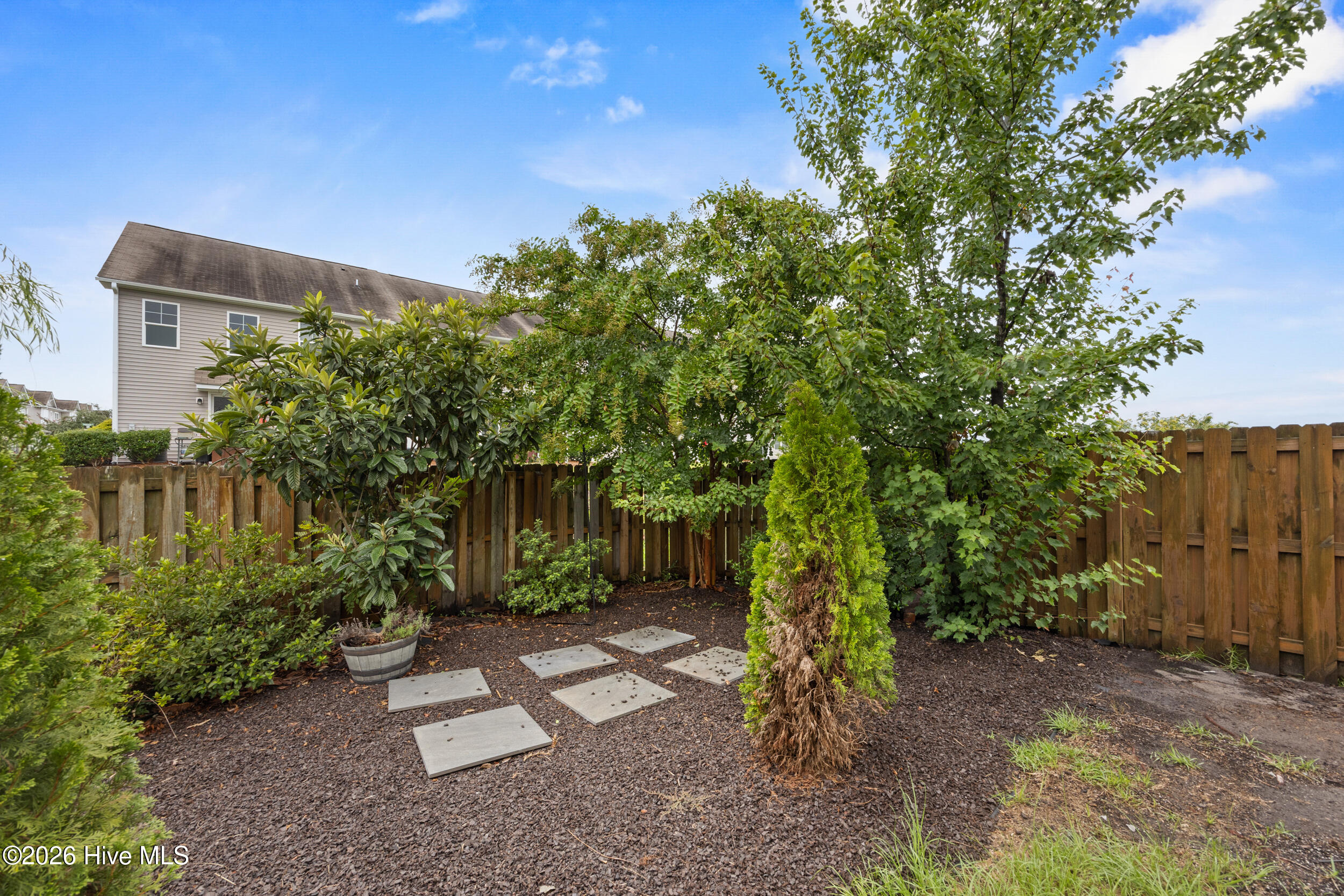 507 Steele Loop