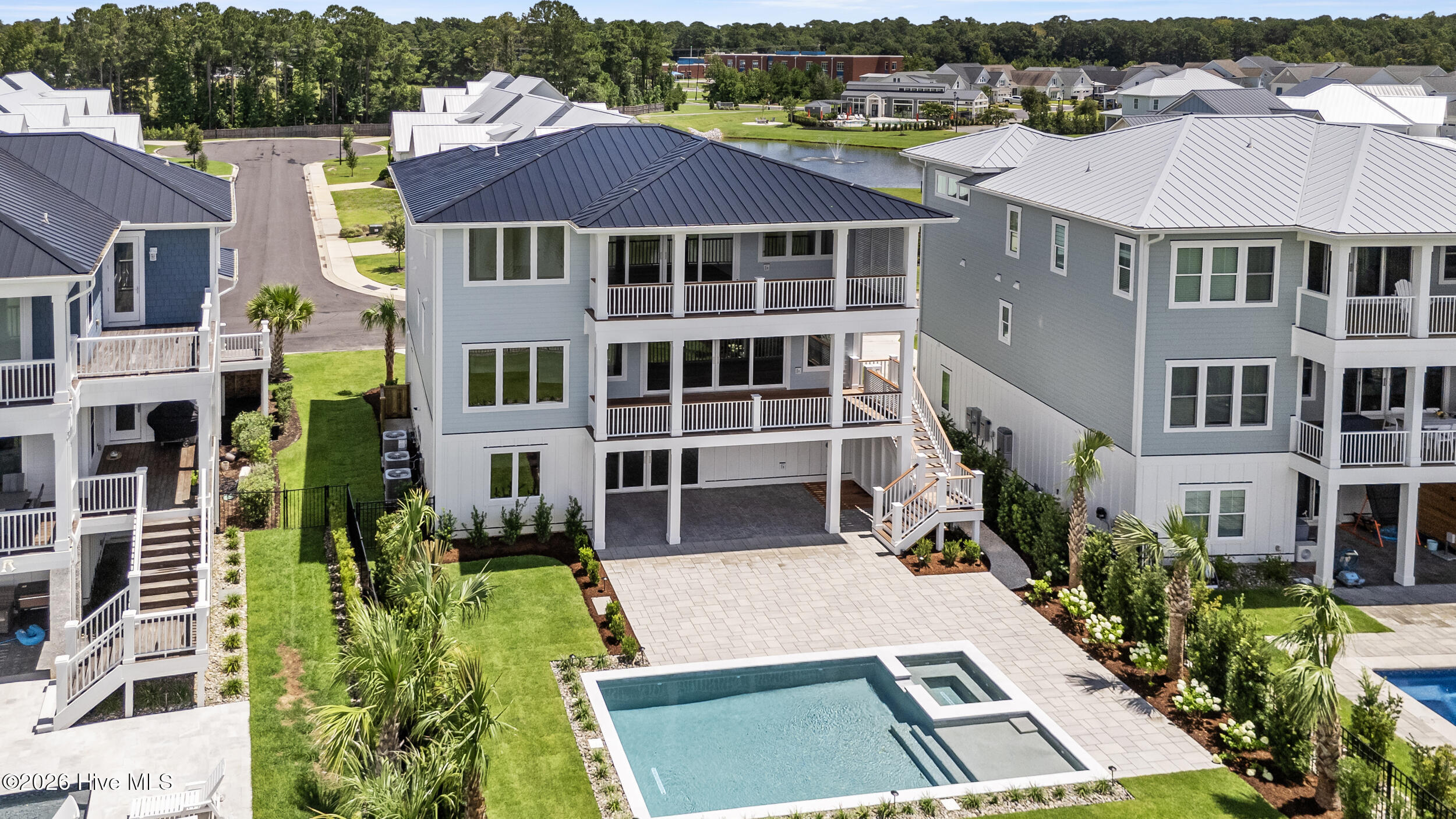 804 Waterstone Drive