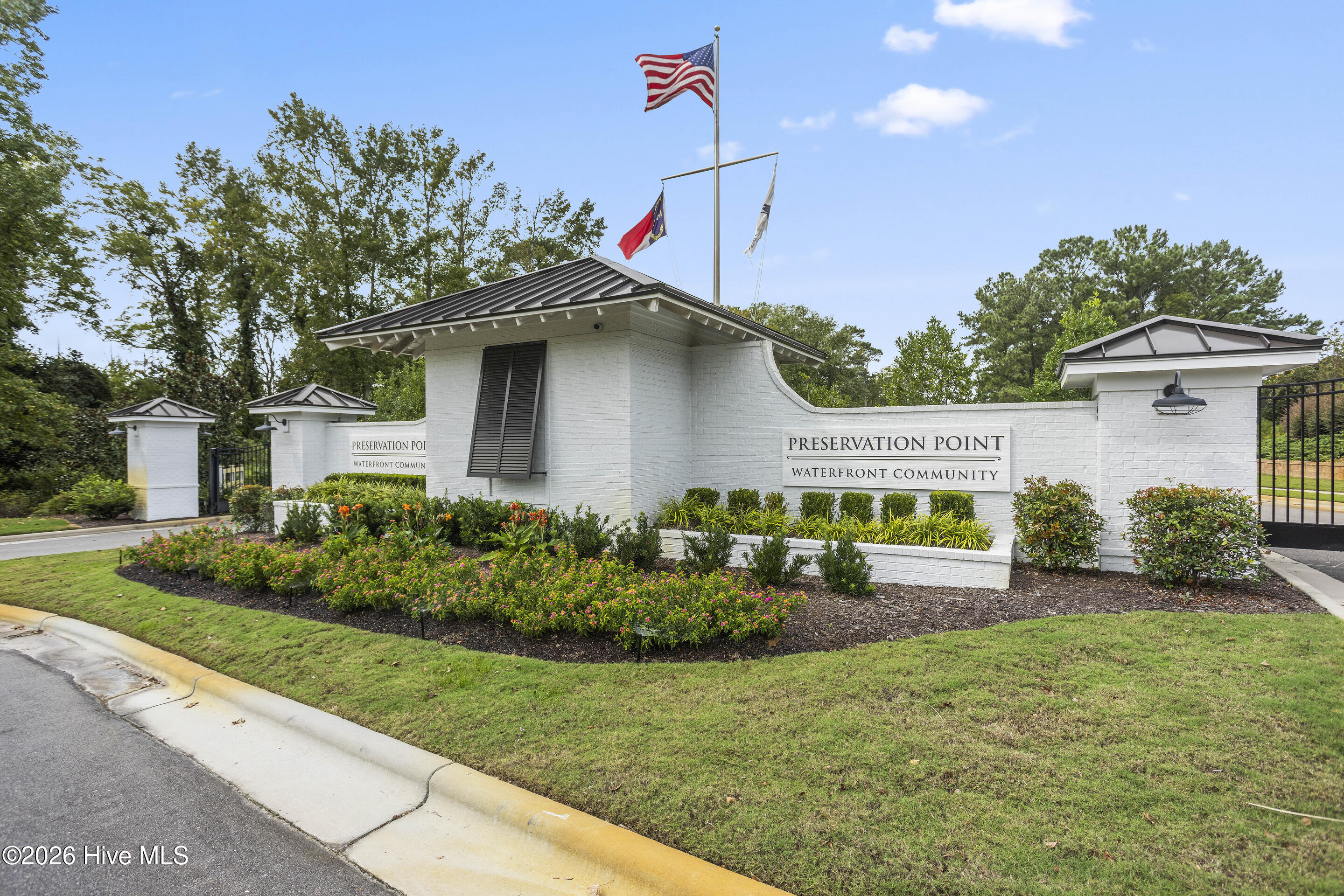 1633 Riverview Terrace