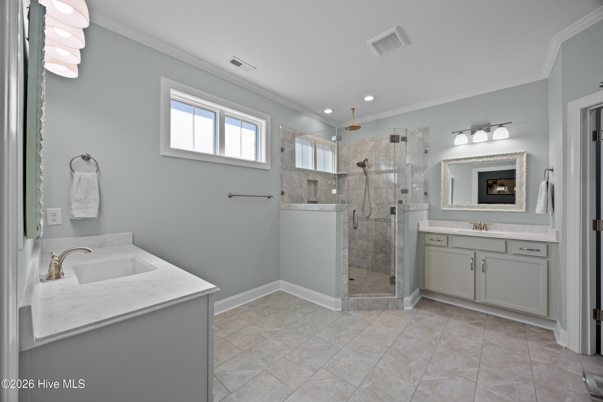 323 Crown Pointe Drive
