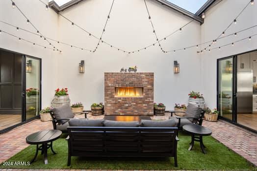 2113 E Lexi Lane