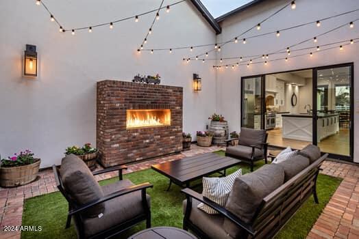 2113 E Lexi Lane