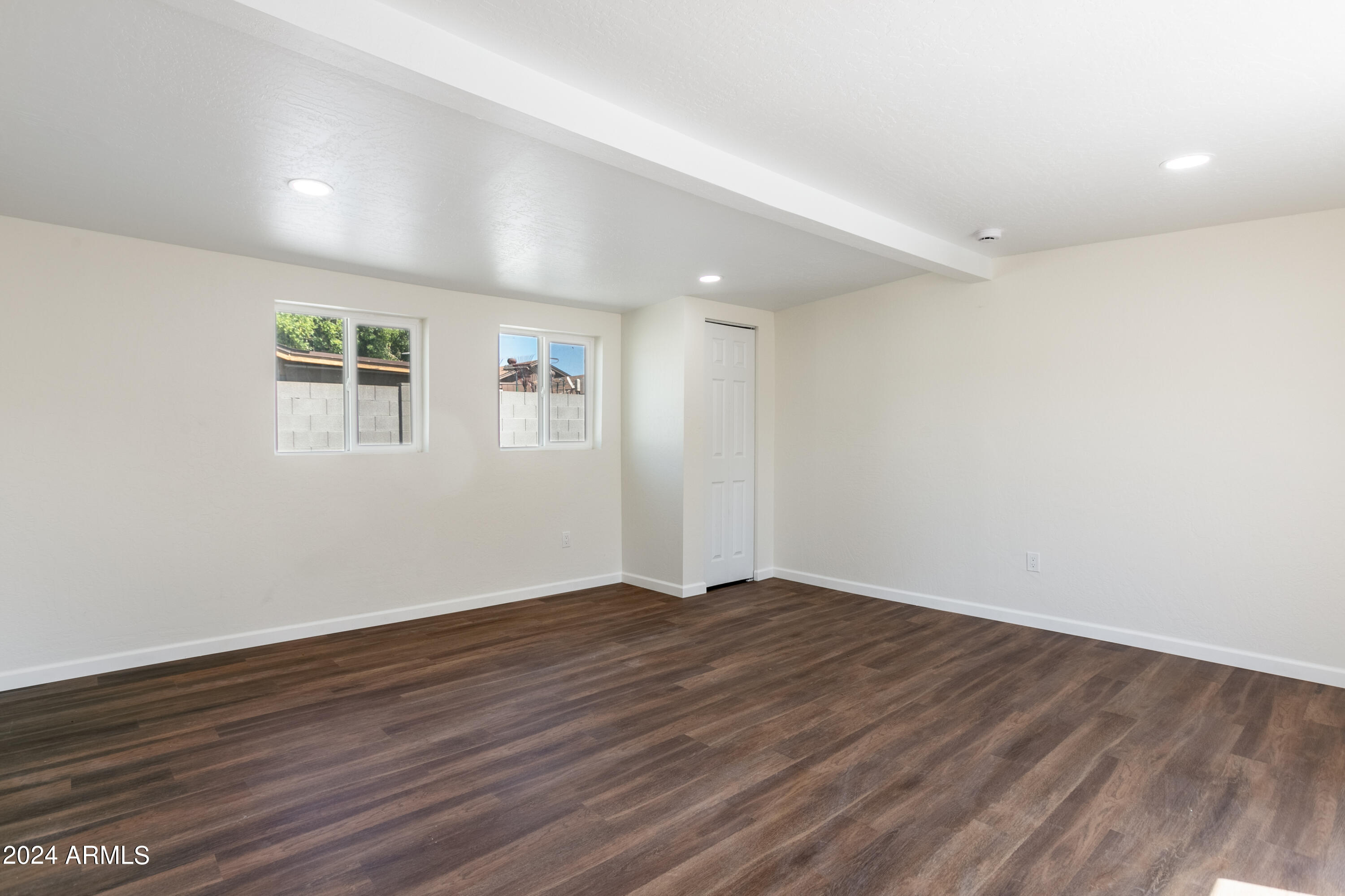 3134 W COUNTRY GABLES Drive