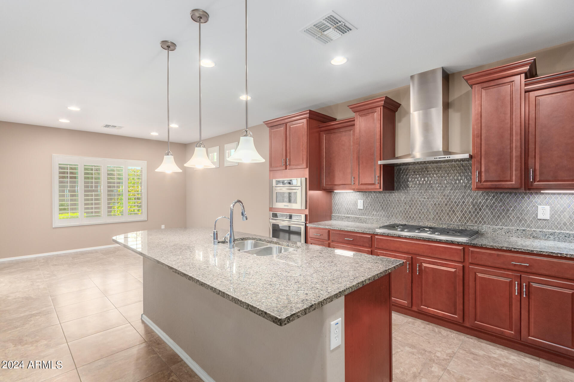 7514 W CONGRESSIONAL Way