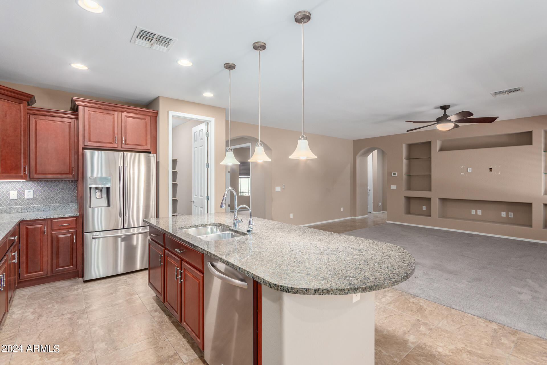 7514 W CONGRESSIONAL Way