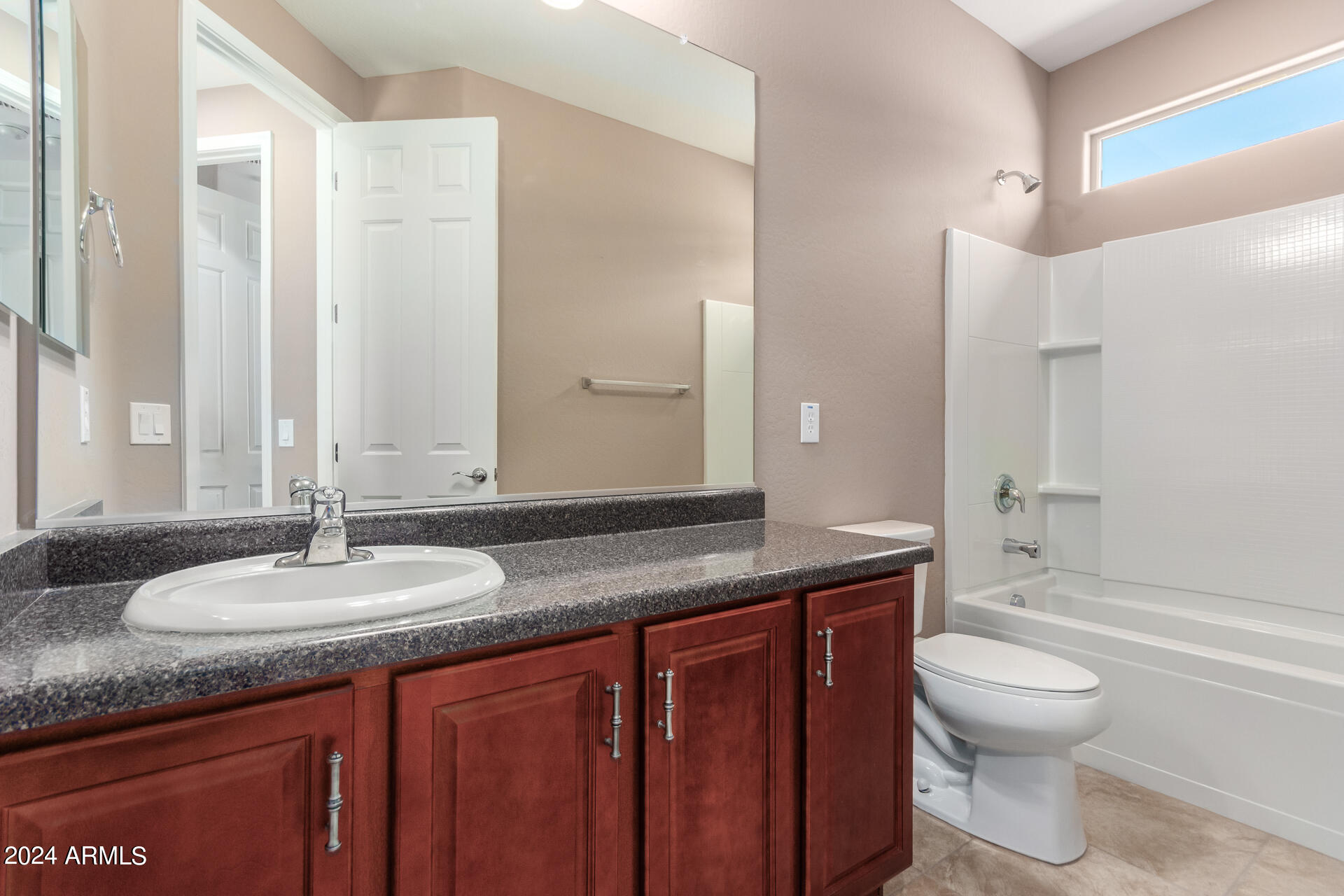 7514 W CONGRESSIONAL Way