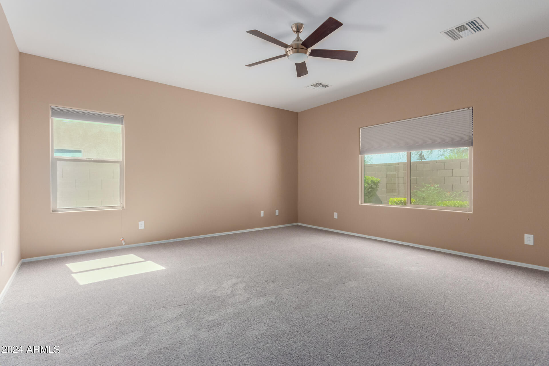 7514 W CONGRESSIONAL Way