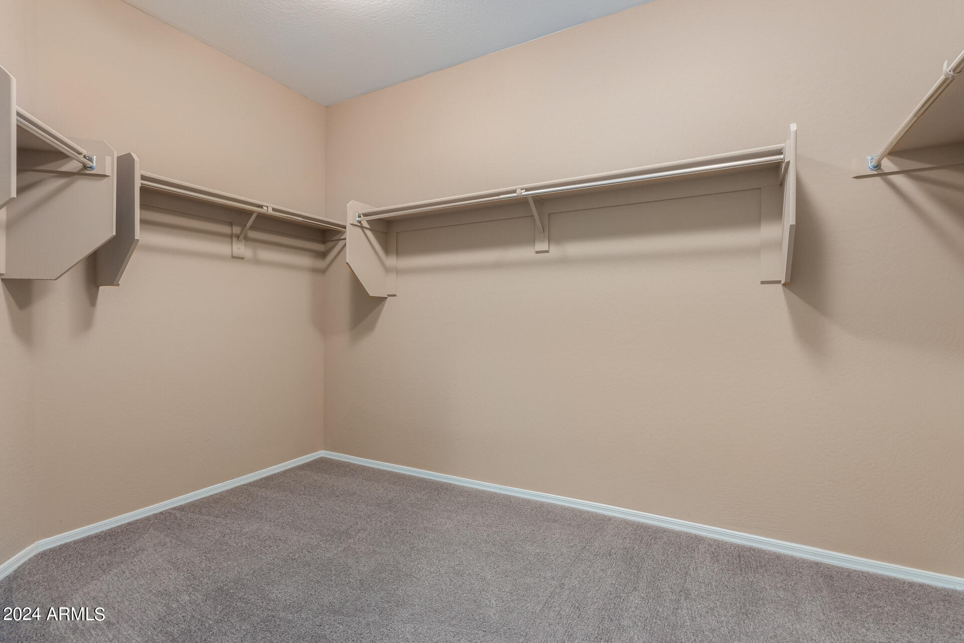 7514 W CONGRESSIONAL Way