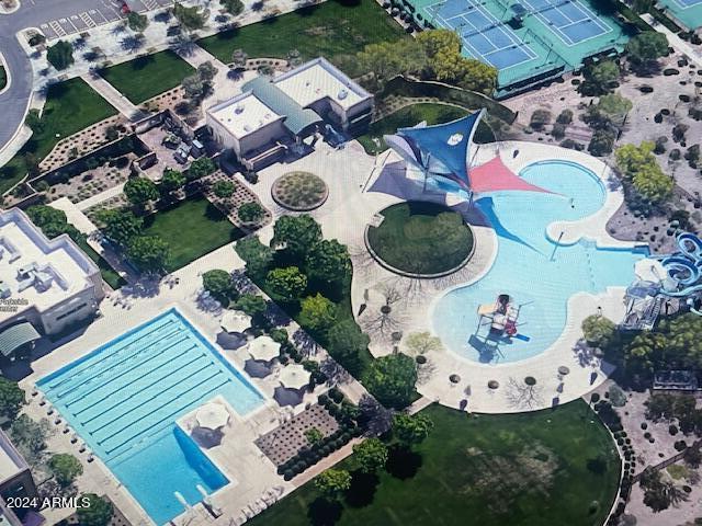 7514 W CONGRESSIONAL Way