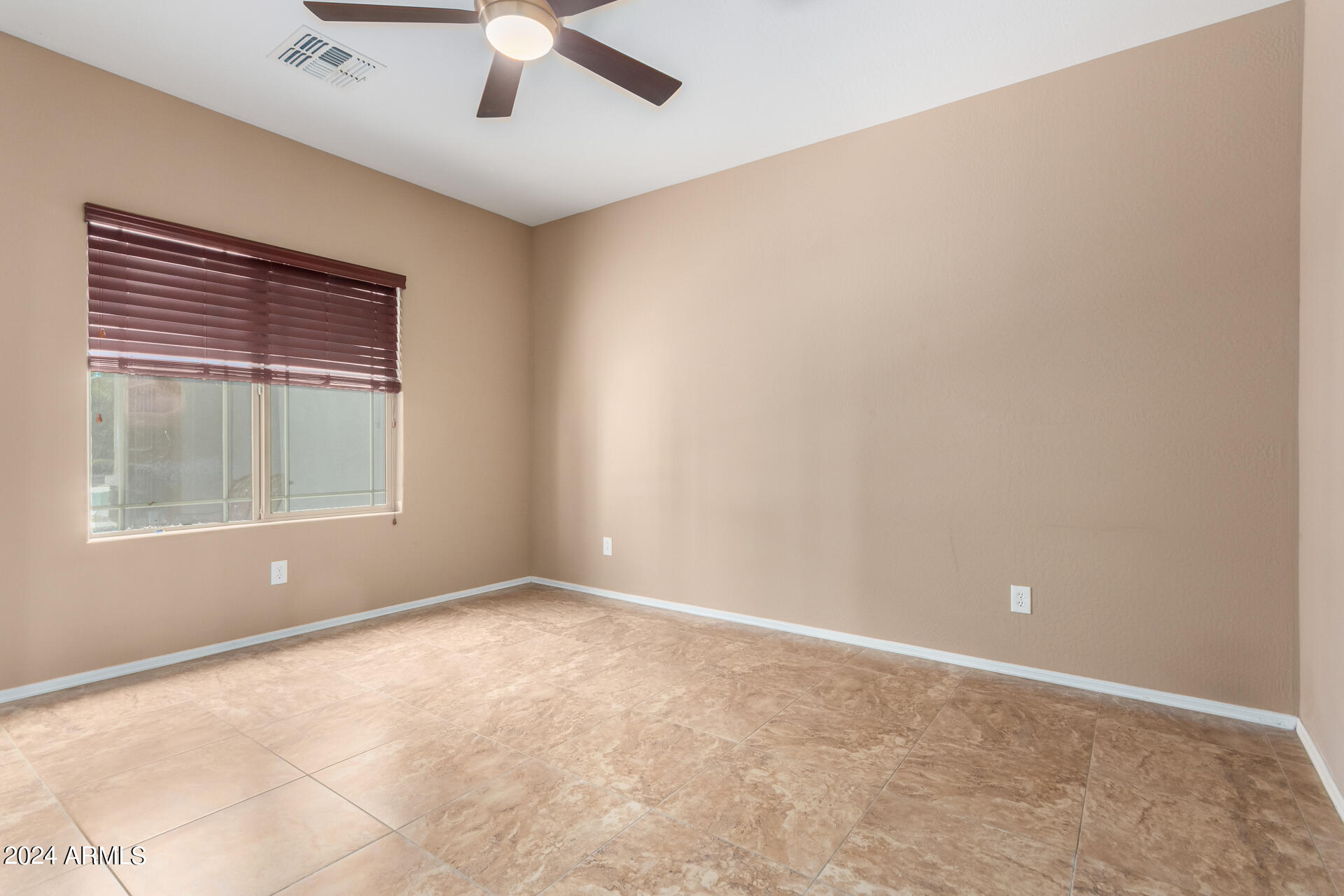 7514 W CONGRESSIONAL Way