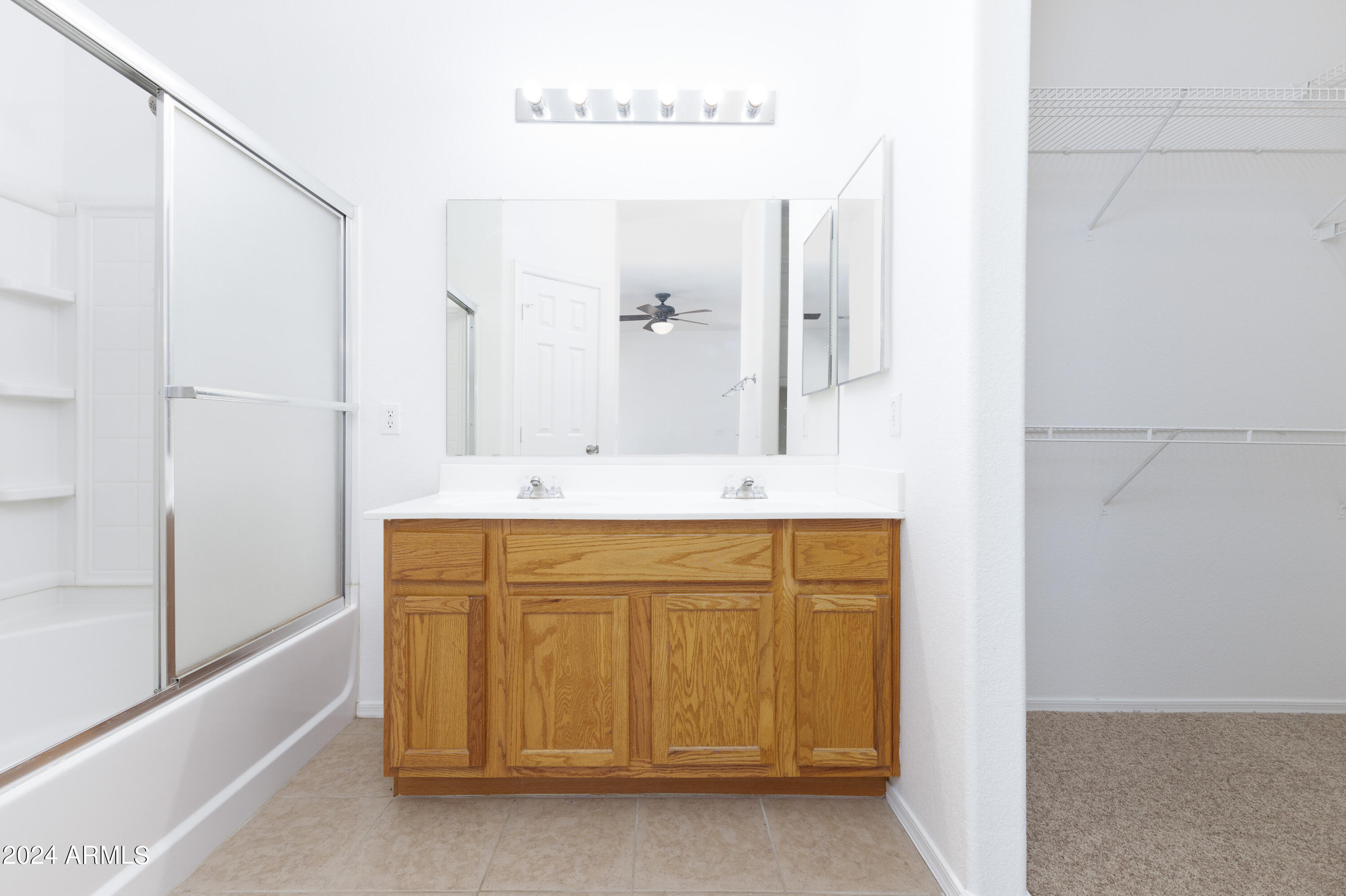 5514 E Lush Vista View