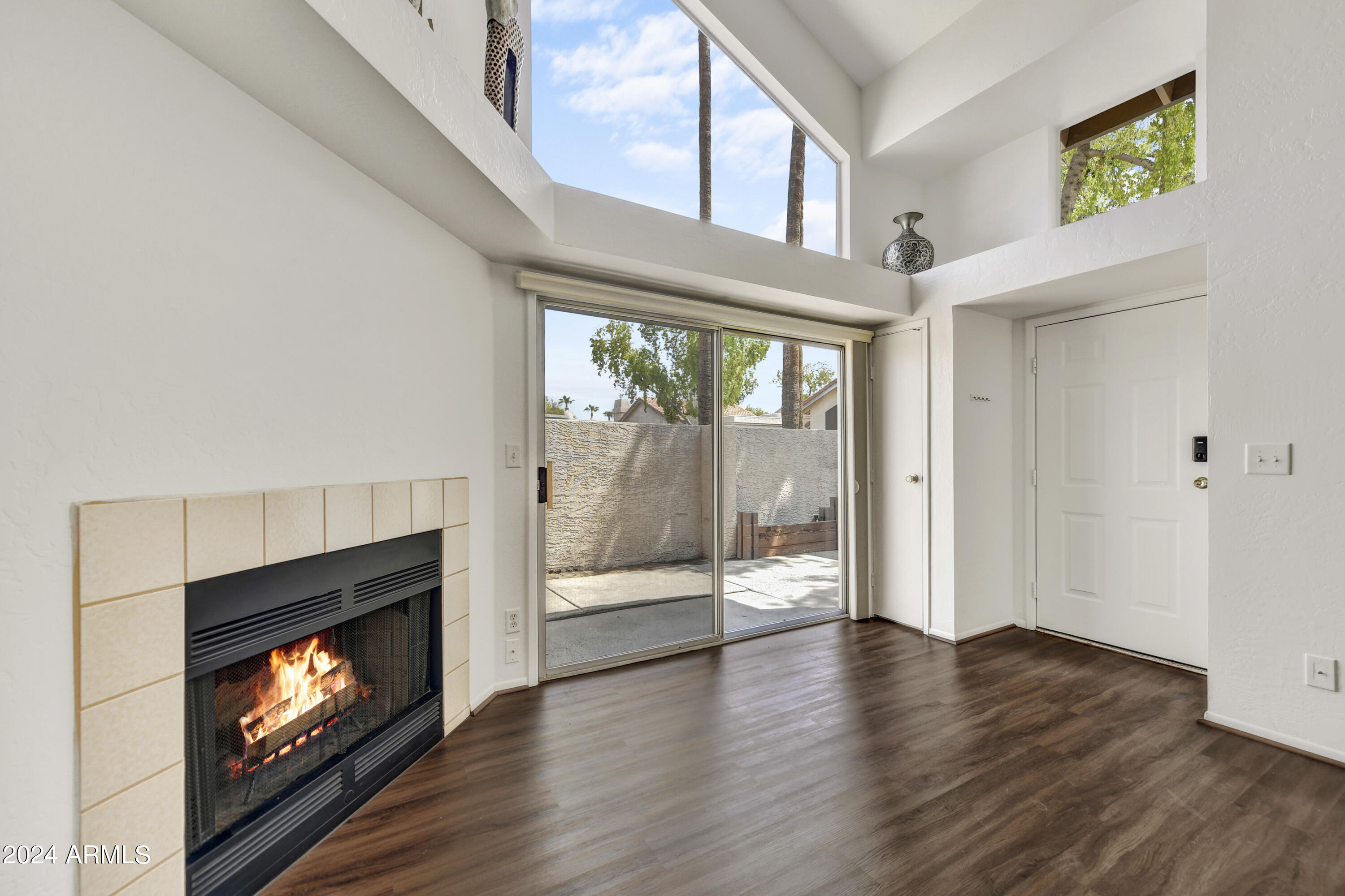 2019 W LEMON TREE Place # 1117