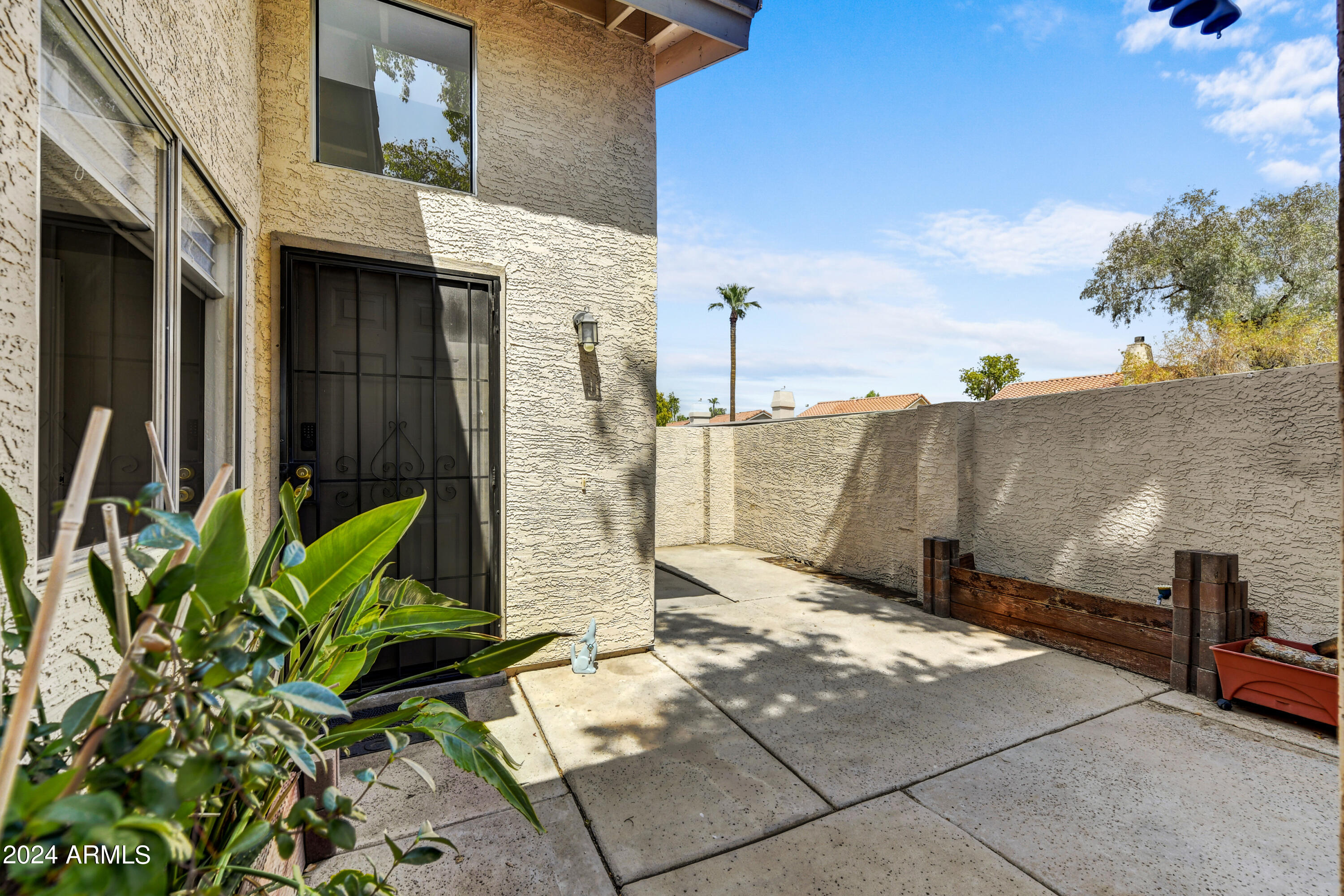 2019 W LEMON TREE Place # 1117