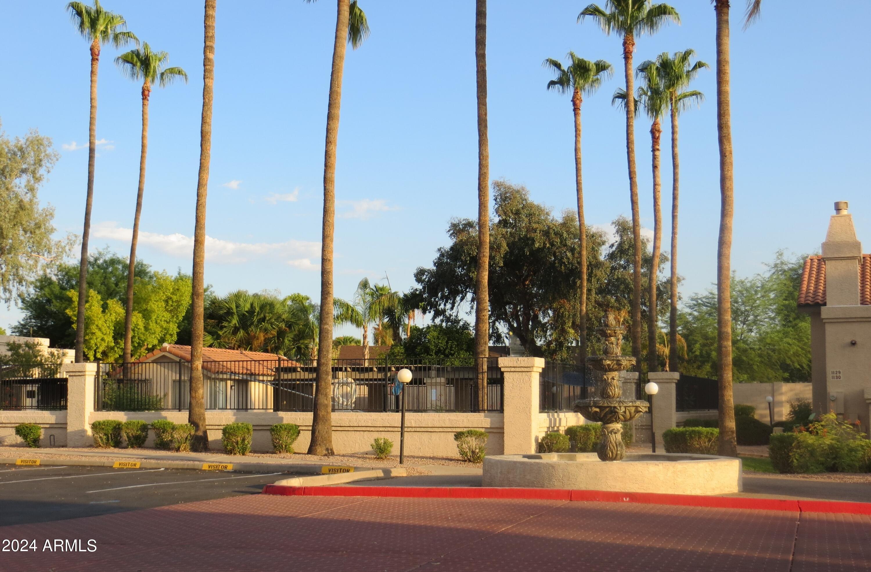 2019 W LEMON TREE Place # 1117