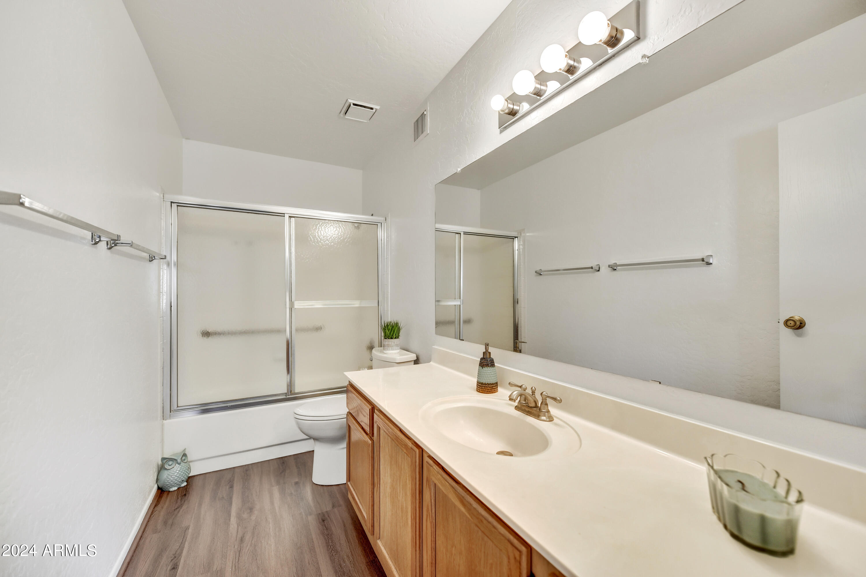 2019 W LEMON TREE Place # 1117