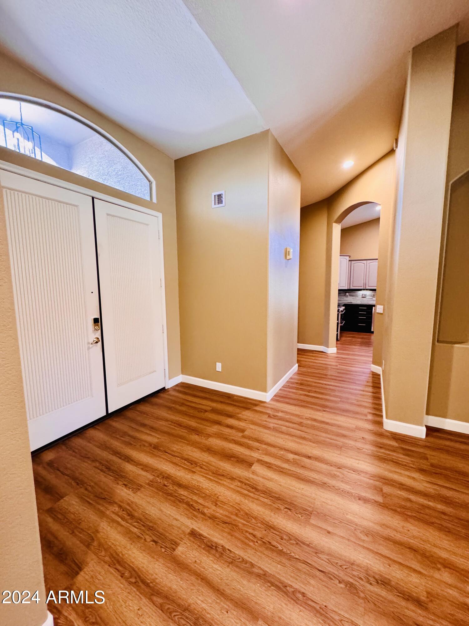 881 E Constitution Drive