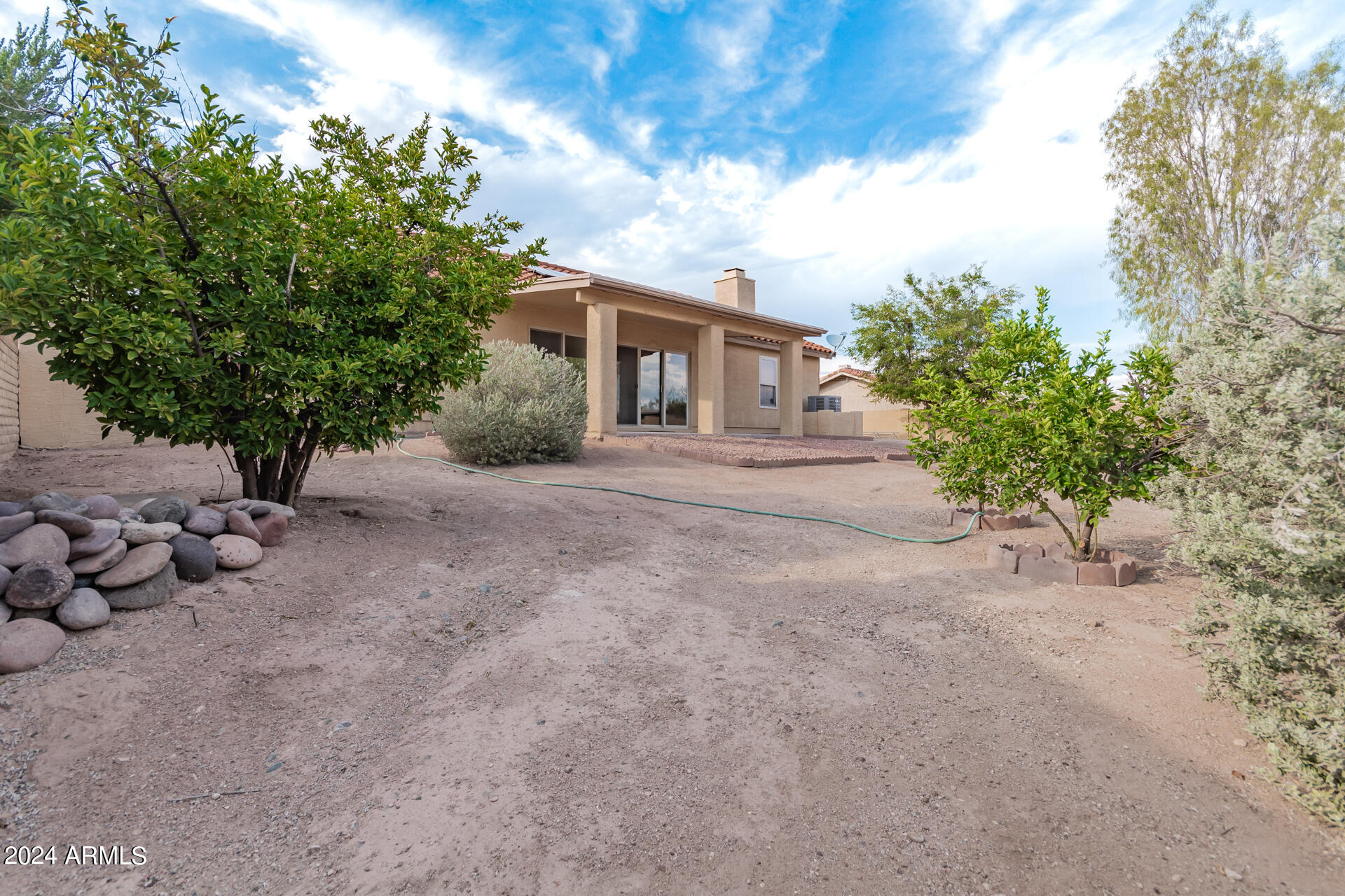 17239 E La Pasada Drive