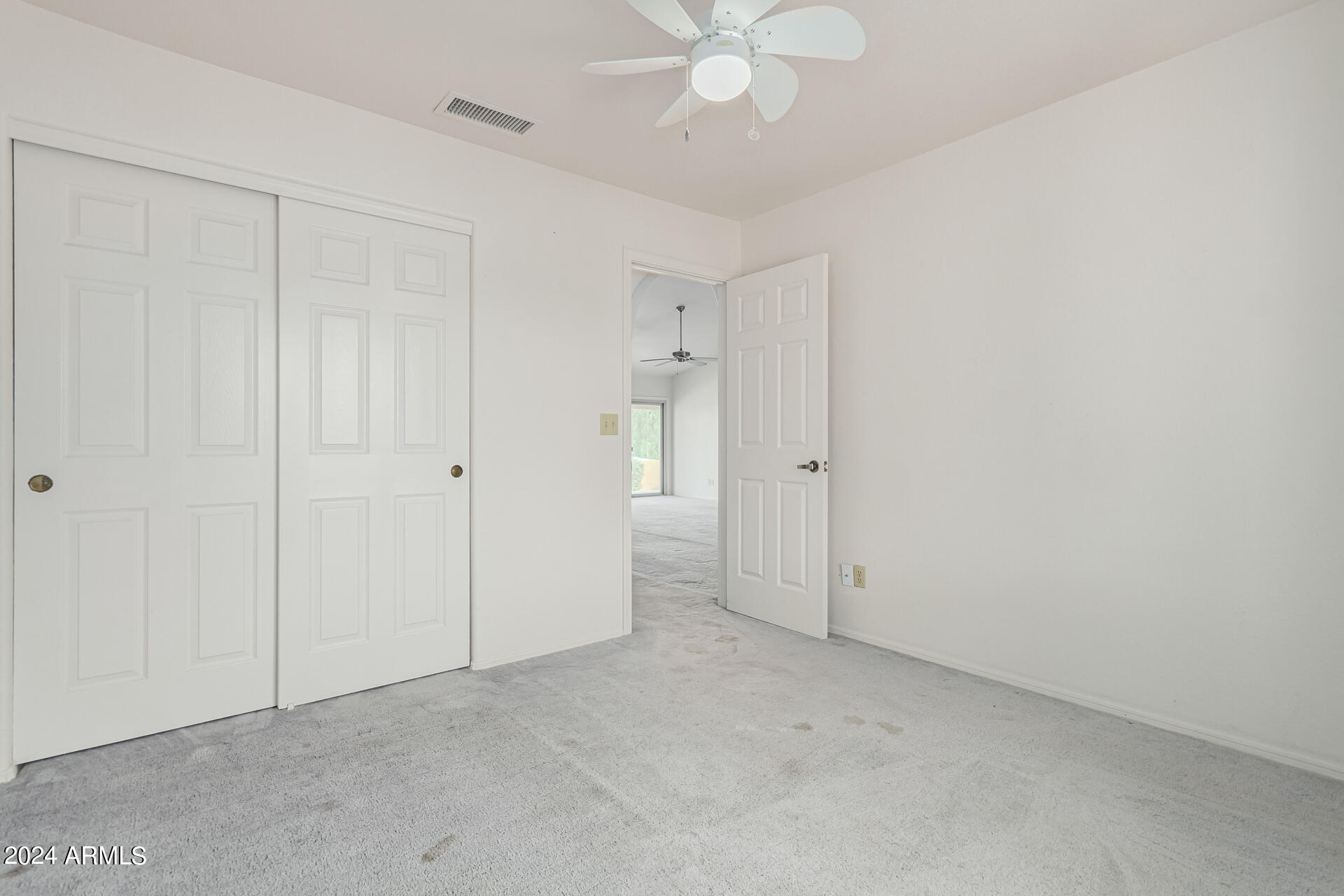 17239 E La Pasada Drive