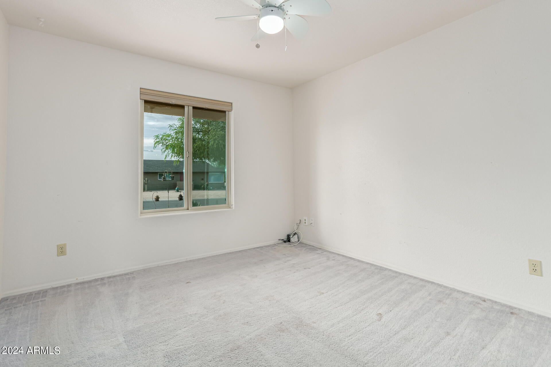 17239 E La Pasada Drive