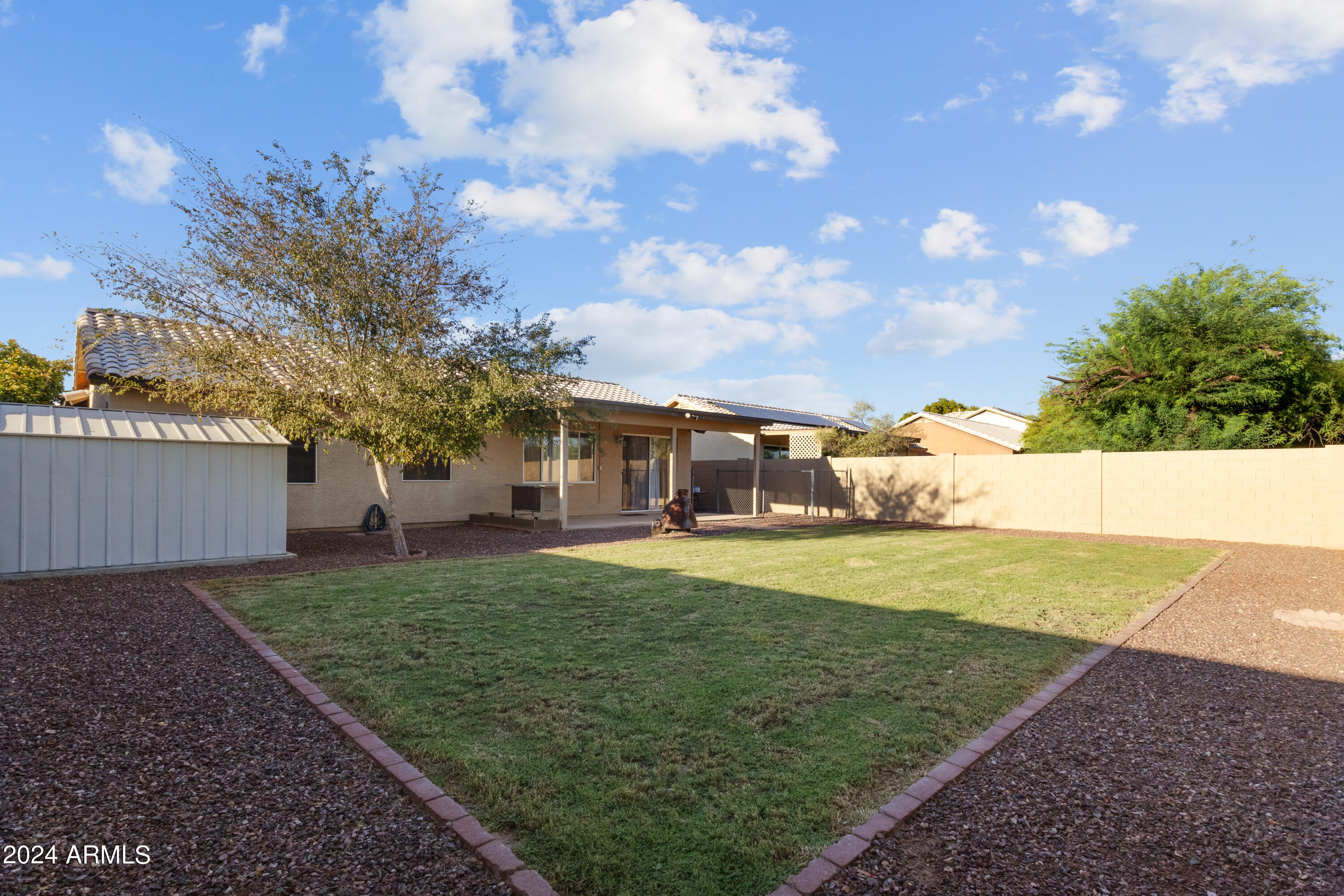 16091 W MARICOPA Street