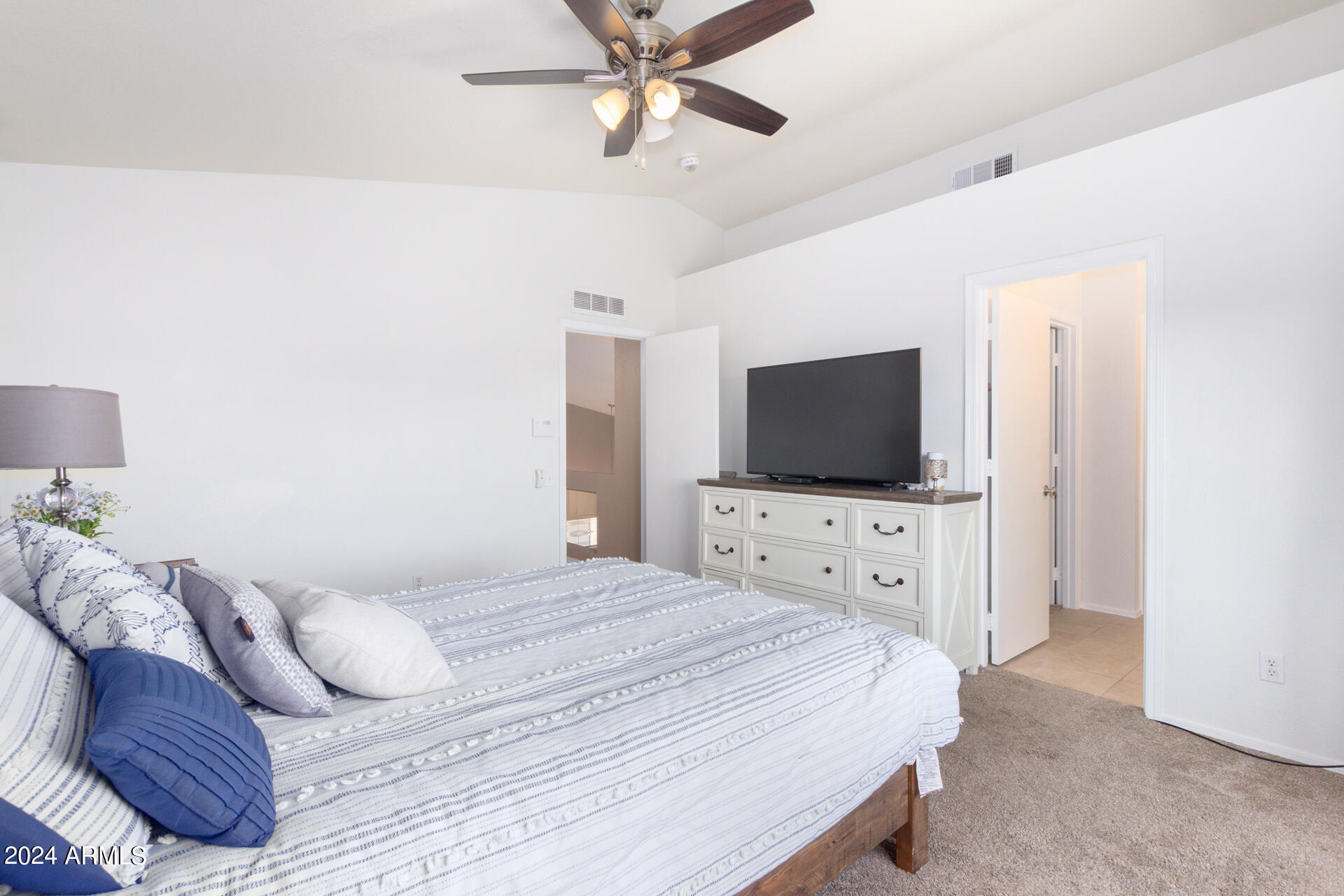 4715 E AMBERWOOD Drive