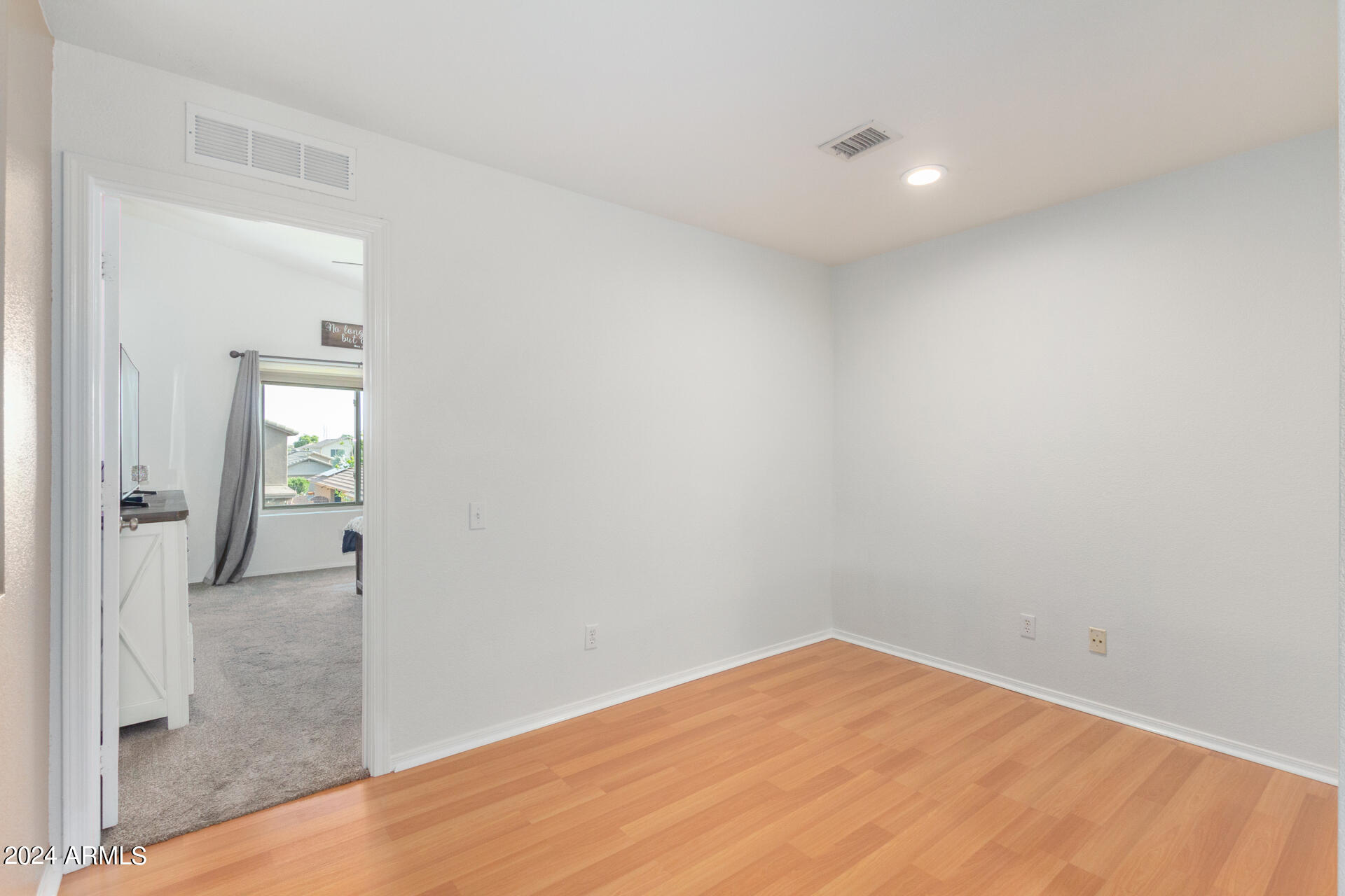 4715 E AMBERWOOD Drive