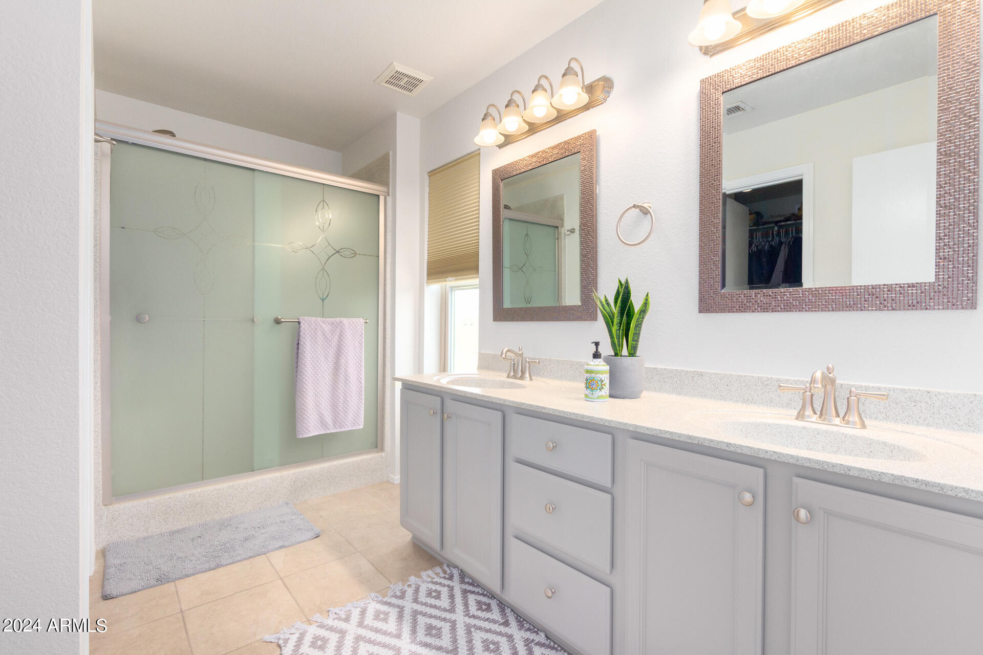 4715 E AMBERWOOD Drive