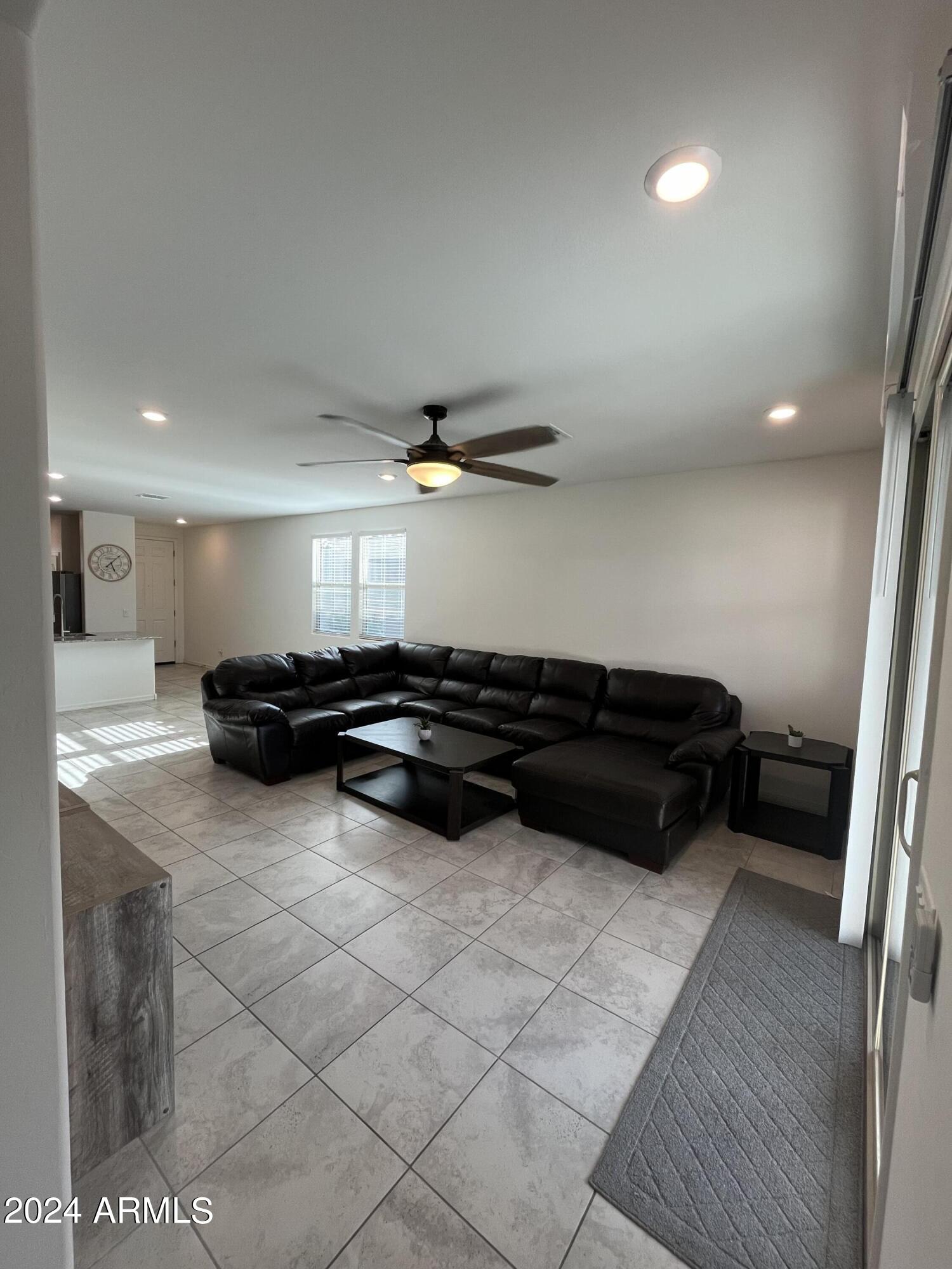 12634 W MYRTLE Avenue