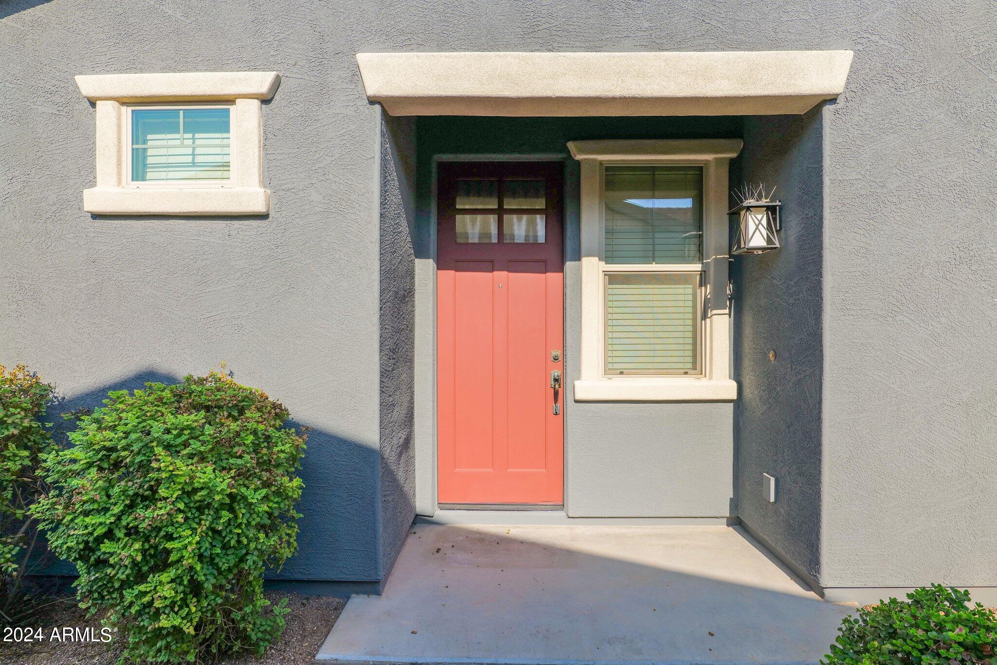 3032 E SAGEBRUSH Street