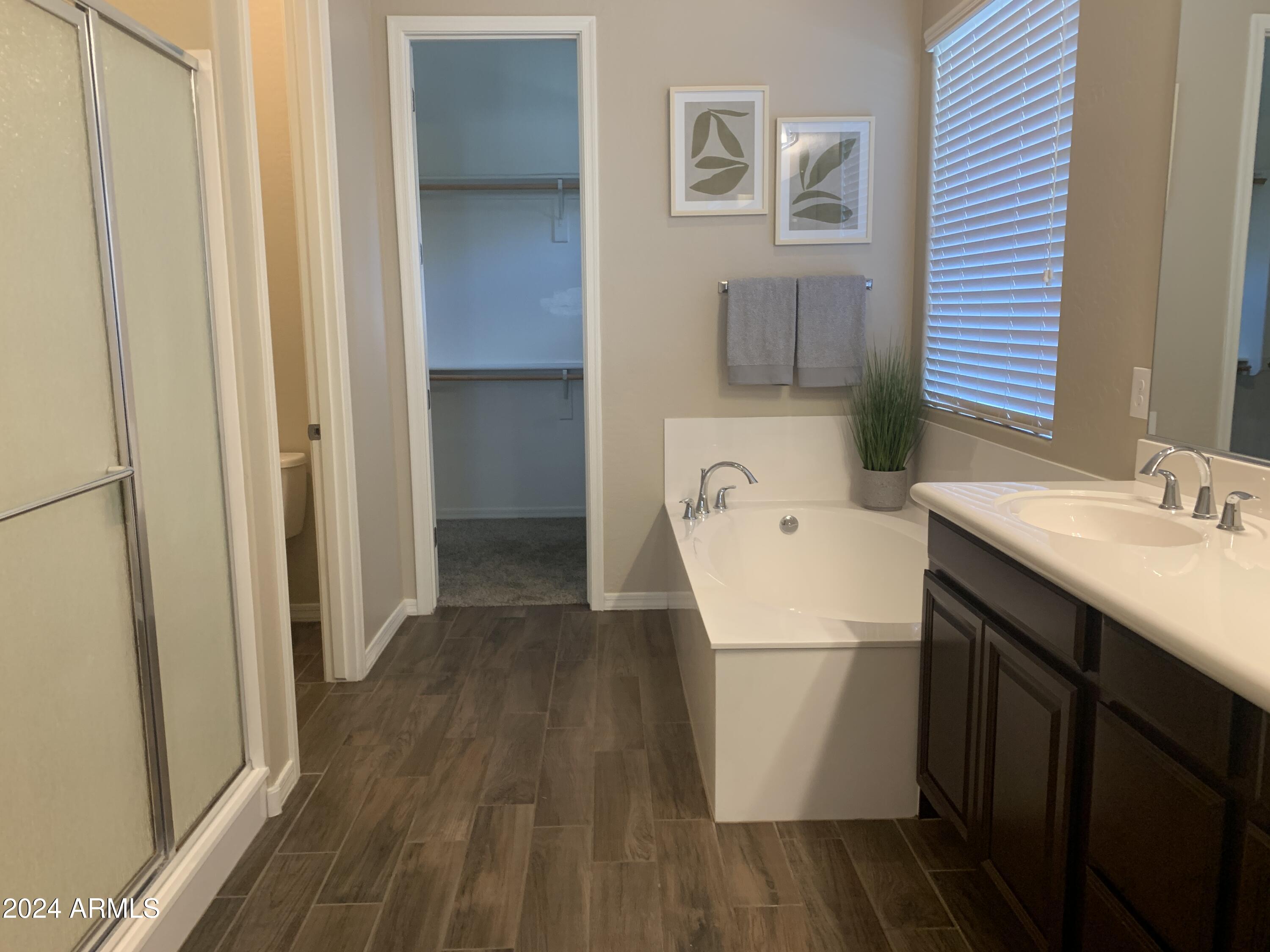 3032 E SAGEBRUSH Street