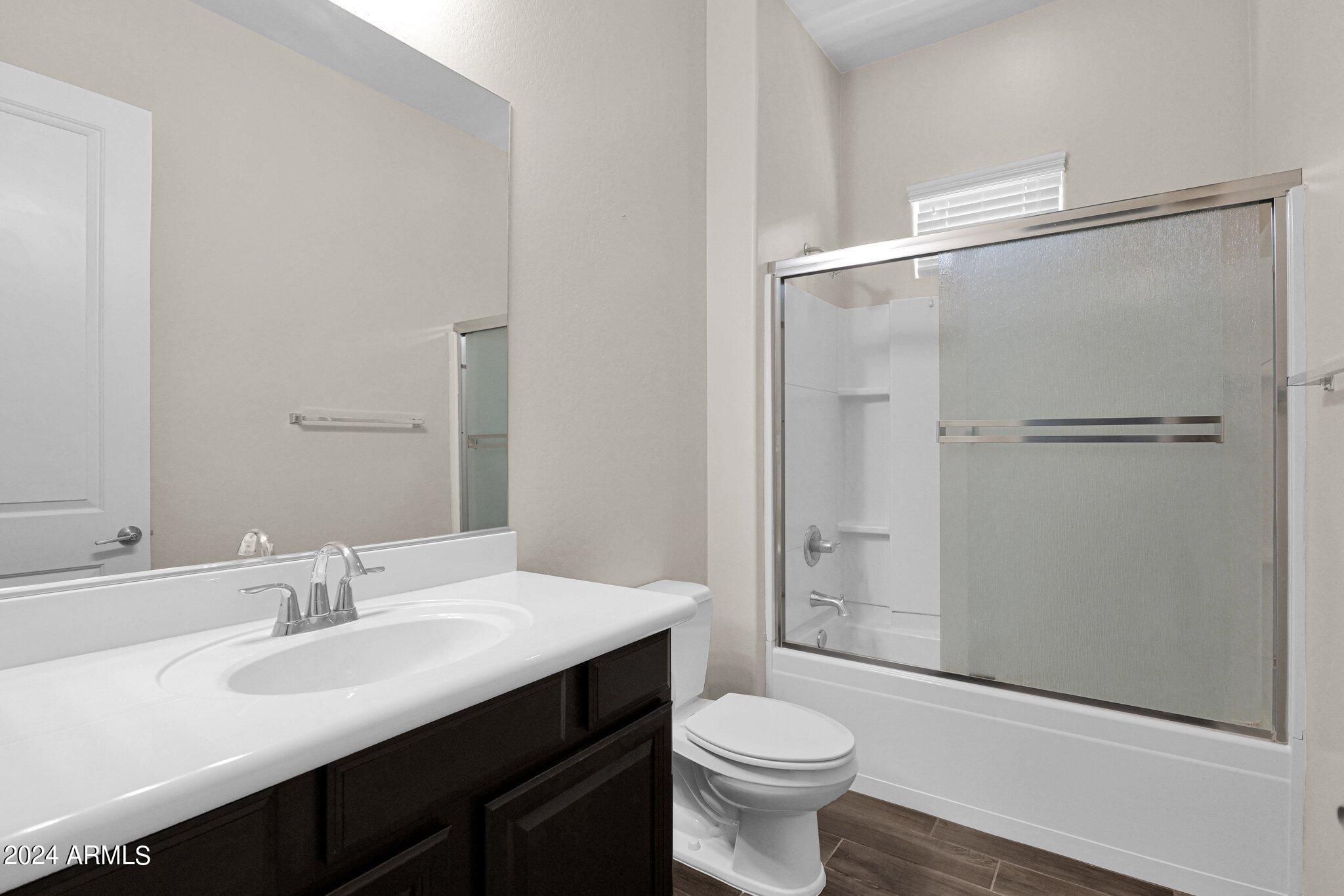 3032 E SAGEBRUSH Street