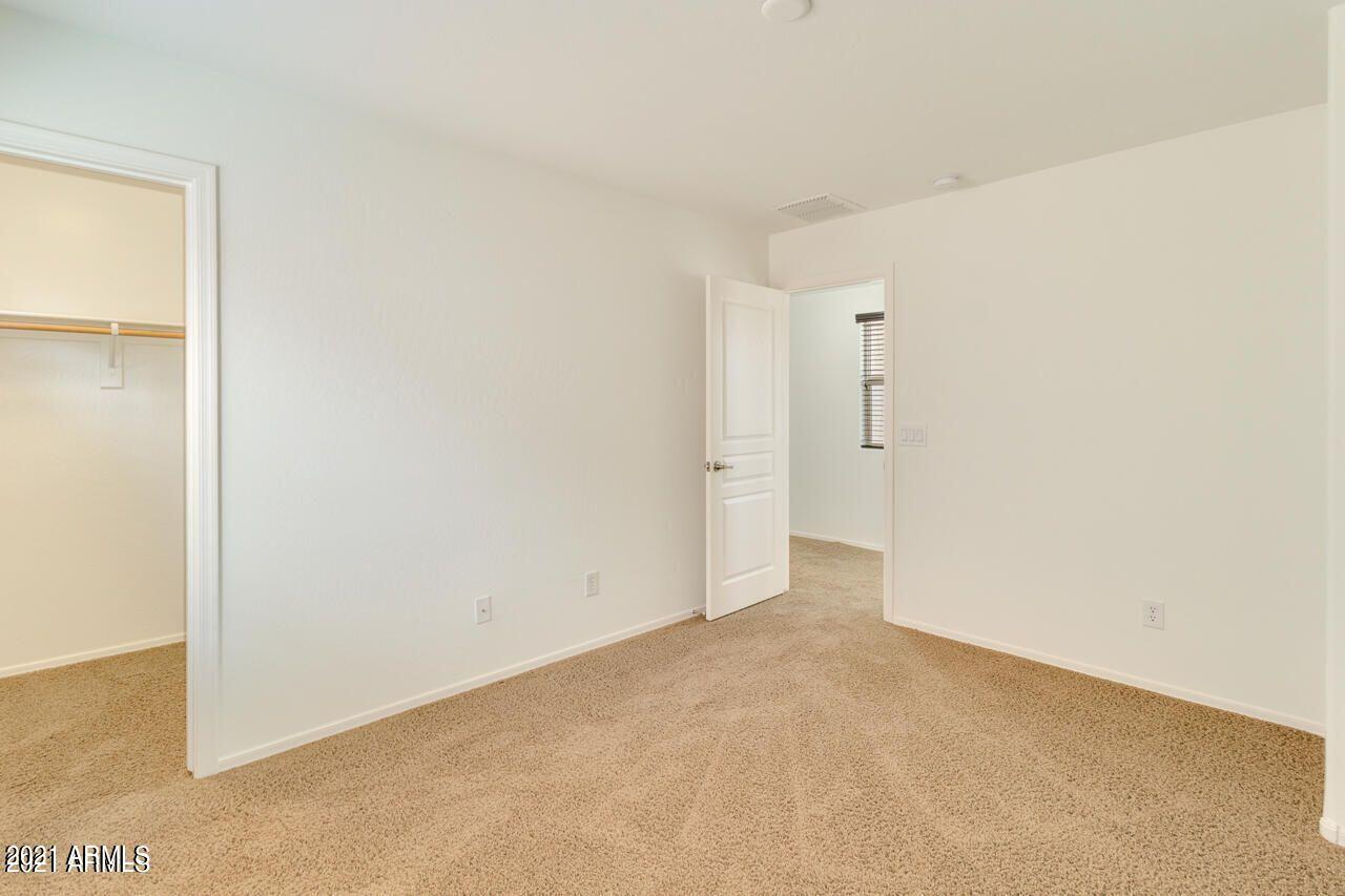 1705 W PELICAN Drive